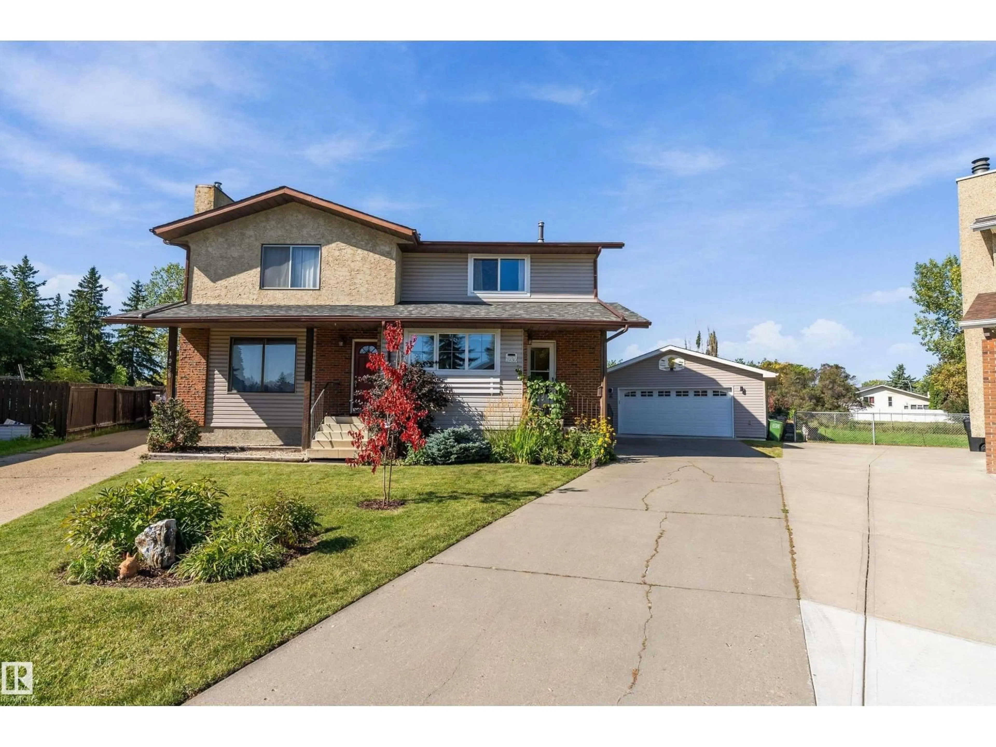 Unknown for NW - 1930 104 ST, Edmonton Alberta T6J5A7