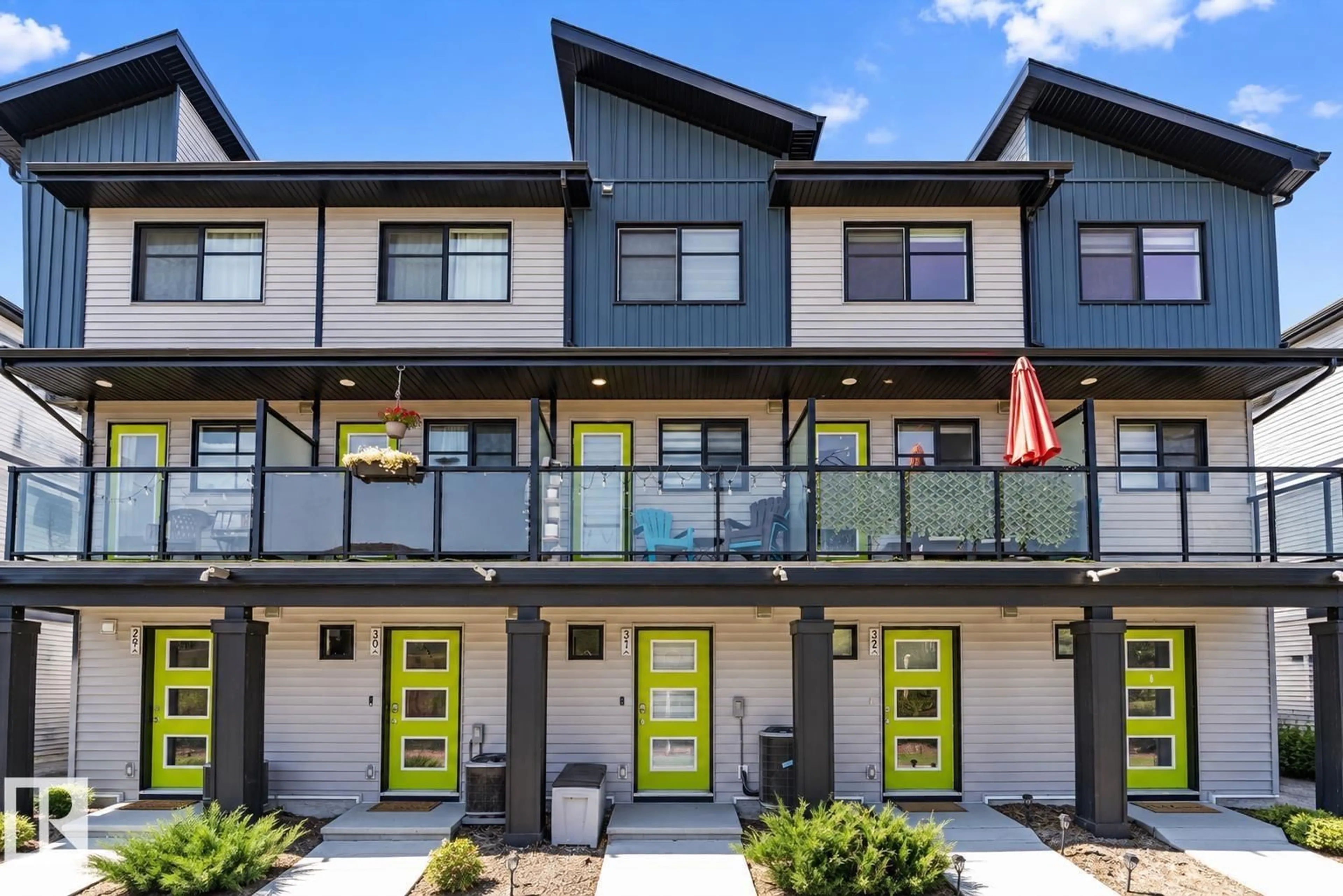 Home with vinyl exterior material, street for #31 - 1203 163 ST, Edmonton Alberta T6W3X1