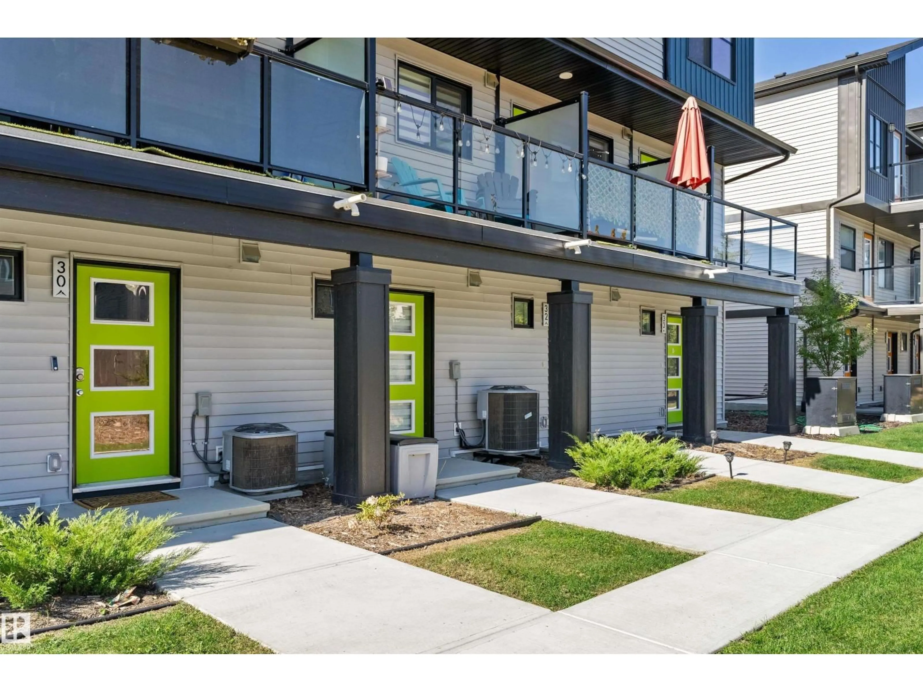 Patio, street for #31 - 1203 163 ST, Edmonton Alberta T6W3X1