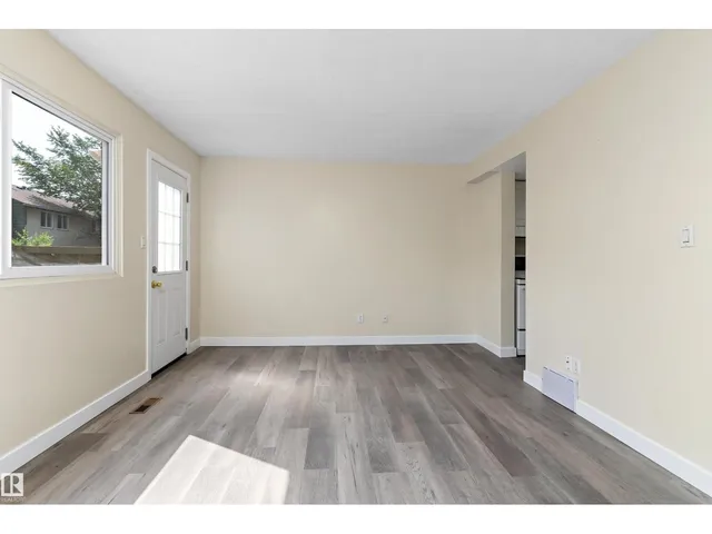 899 ABBOTSFIELD RD, Edmonton 4