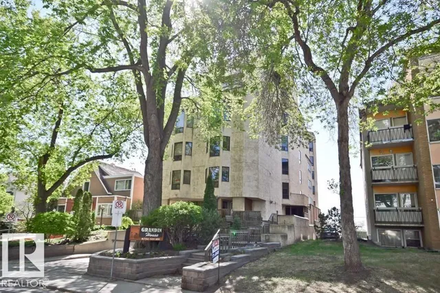 #7 - 9734 111 ST, Edmonton 2