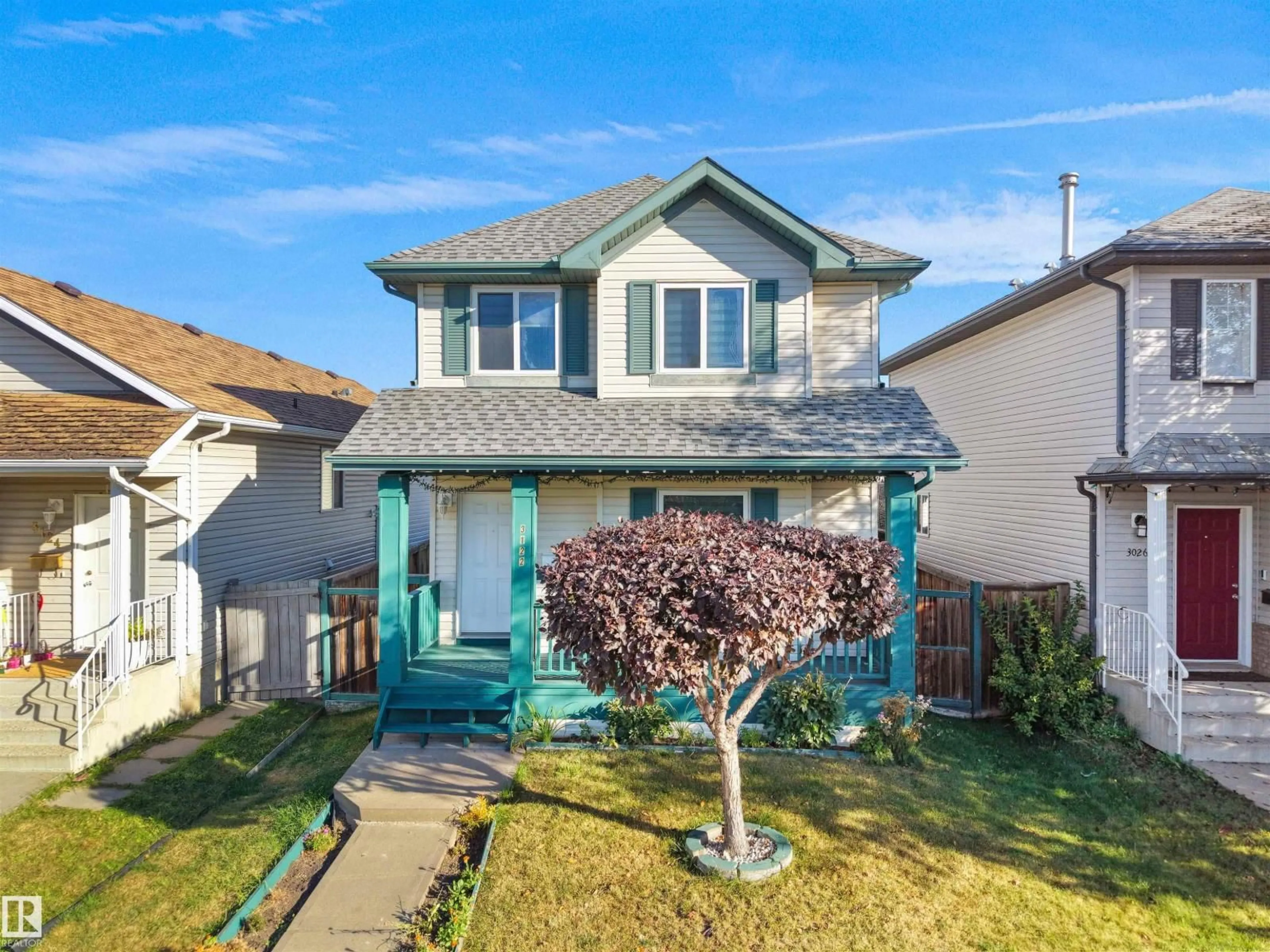 A pic from outside/outdoor area/front of a property/back of a property/a pic from drone, street for 3122 30 AV, Edmonton Alberta T6T1T9