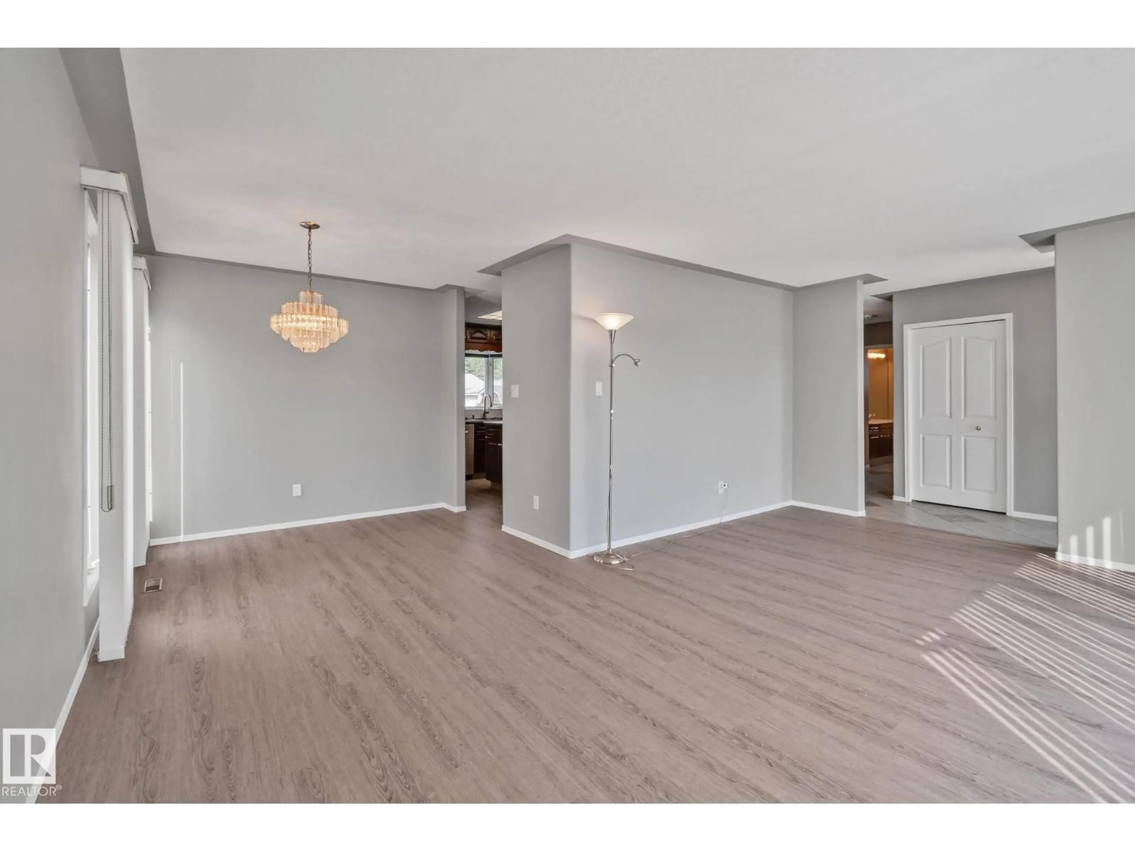 Unknown for NW - 14724 73 ST, Edmonton Alberta T5C0V8