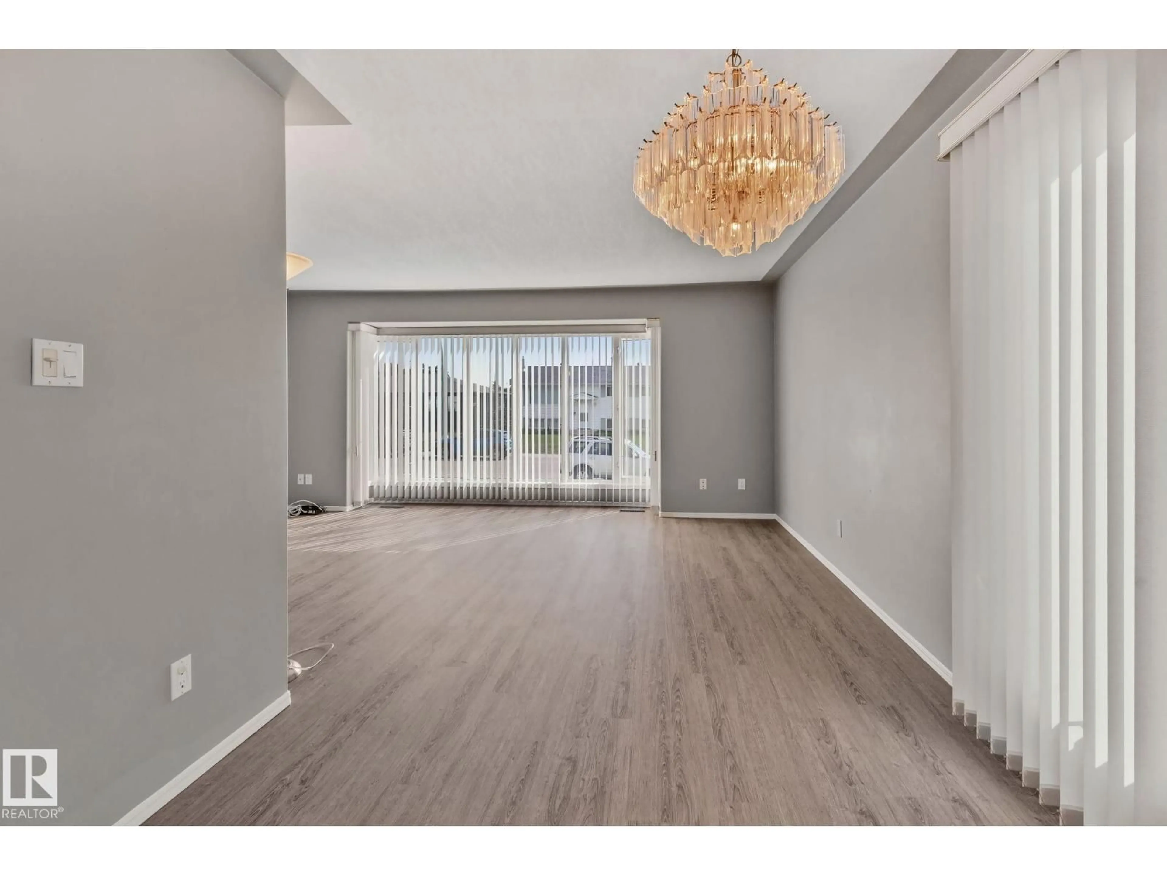 A pic of a room for NW - 14724 73 ST, Edmonton Alberta T5C0V8