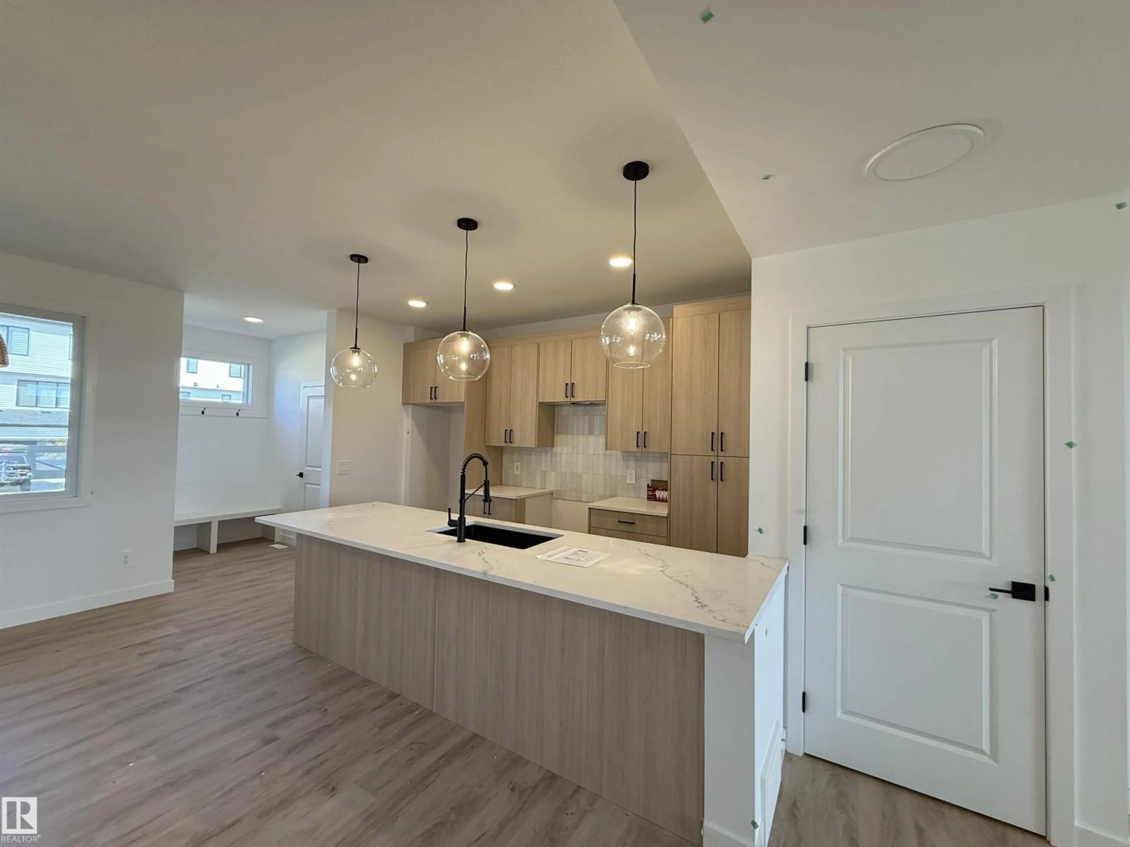 Open concept kitchen, unknown for 17 COBBLESTONE GA, Spruce Grove Alberta T7X4E4