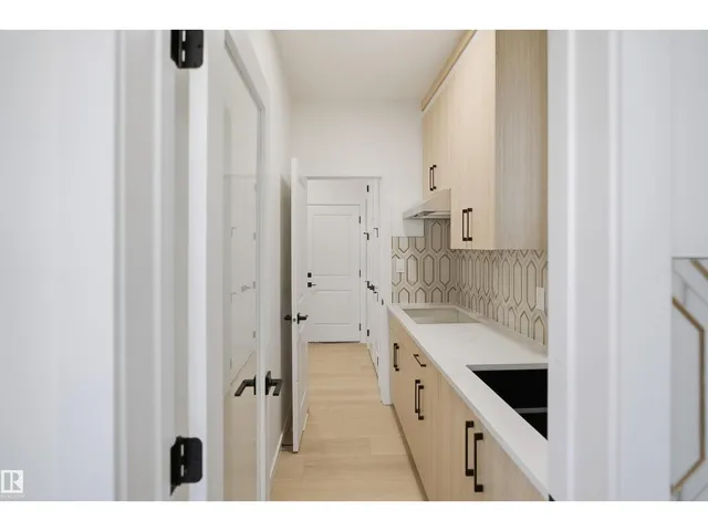 NW - 13144 187 AV, Edmonton 5