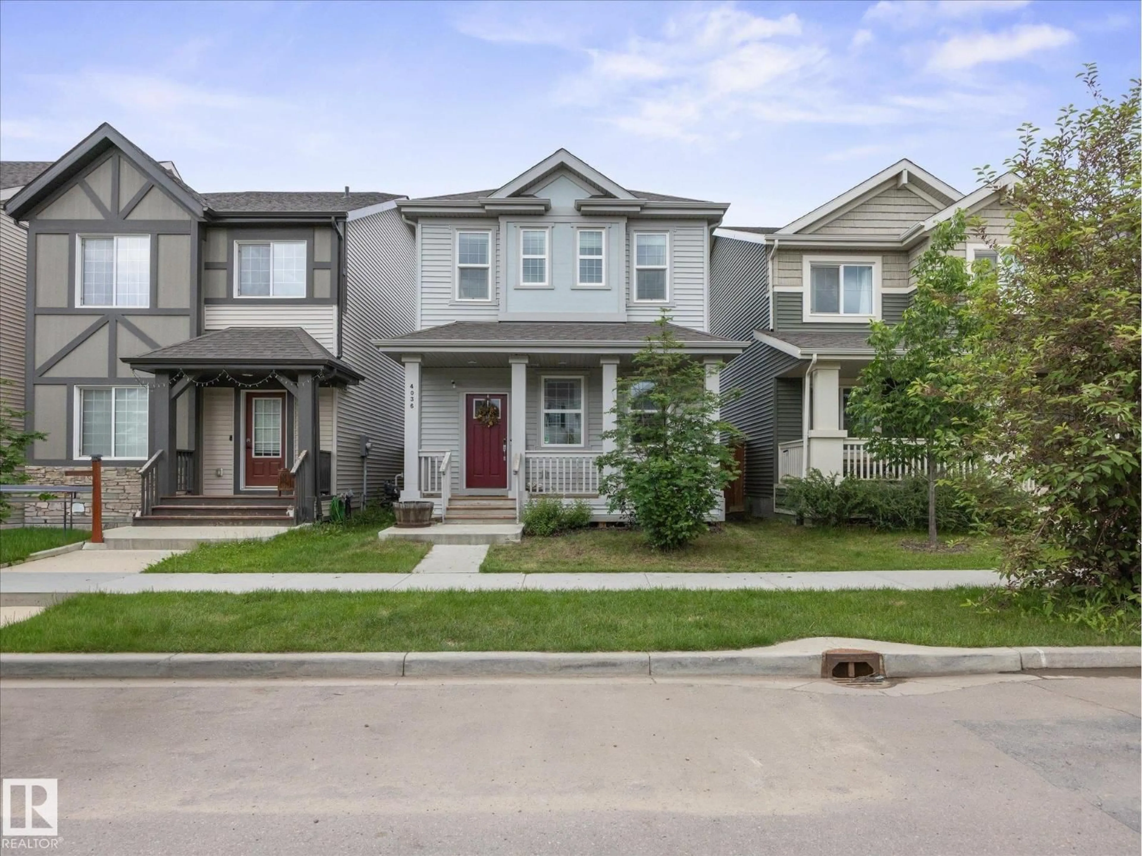 Home with vinyl exterior material, street for 4036 CHAPPELLE GR, Edmonton Alberta T6W4B3