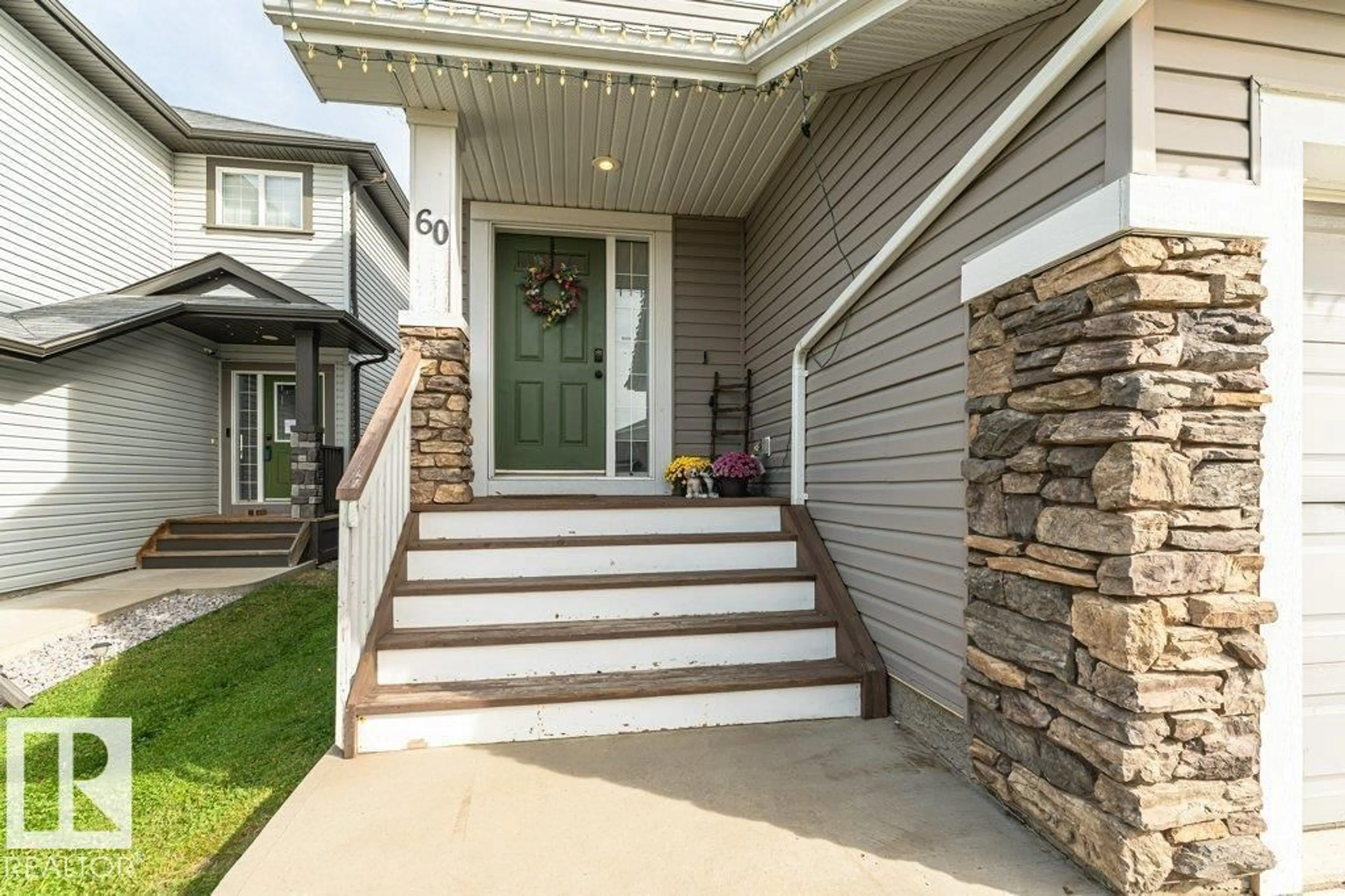 Unknown for 60 WOODBRIDGE LI, Fort Saskatchewan Alberta T8L0H8