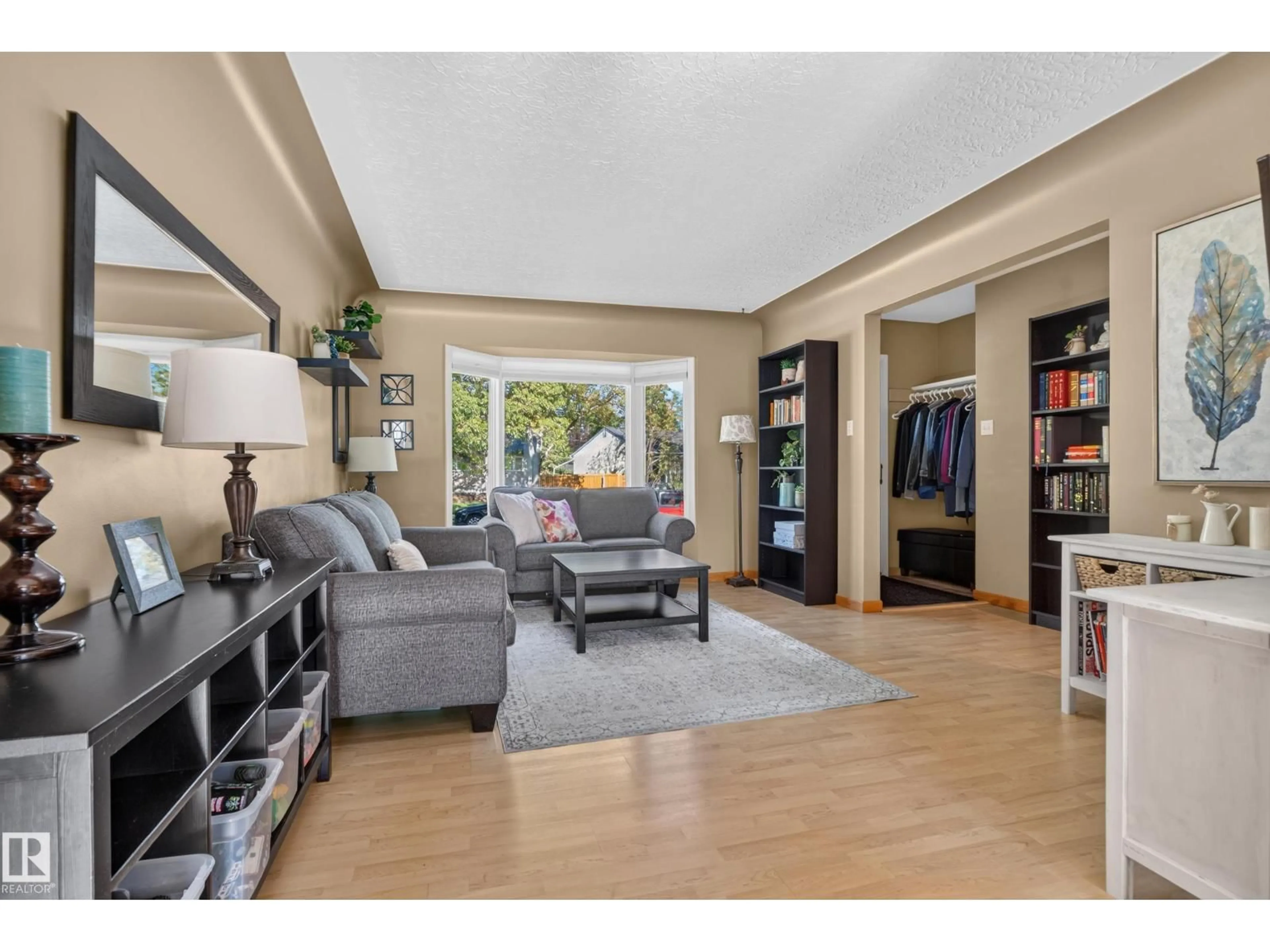 Living room with furniture, unknown for NW - 14611 109 AV, Edmonton Alberta T5N1H8