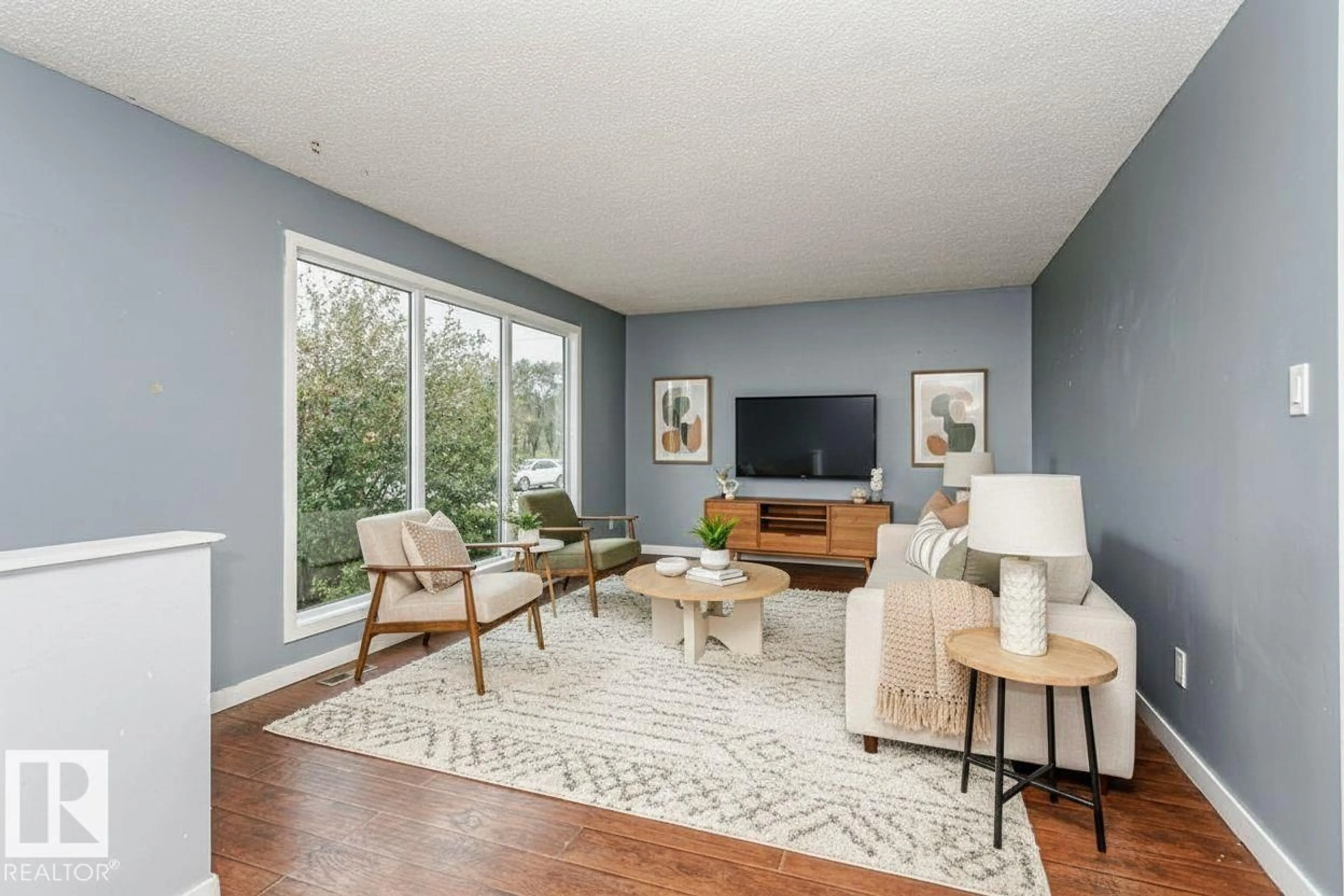 Living room with furniture, unknown for 5807 52 AV, Redwater Alberta T0A2W0