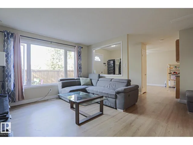 319 TELFORD CO, Leduc 3