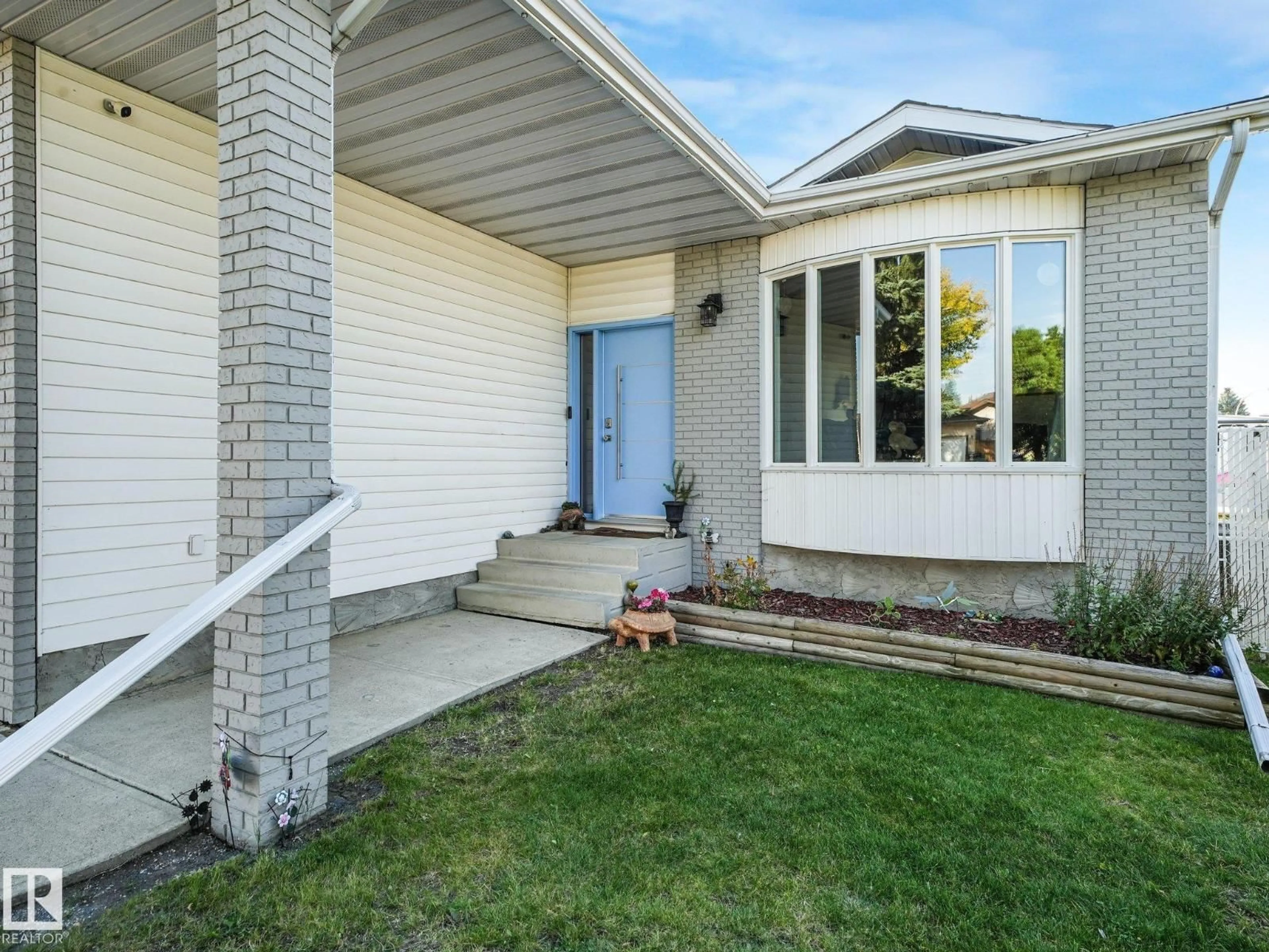 Unknown for NW - 15416 78 ST, Edmonton Alberta T5Z2S8