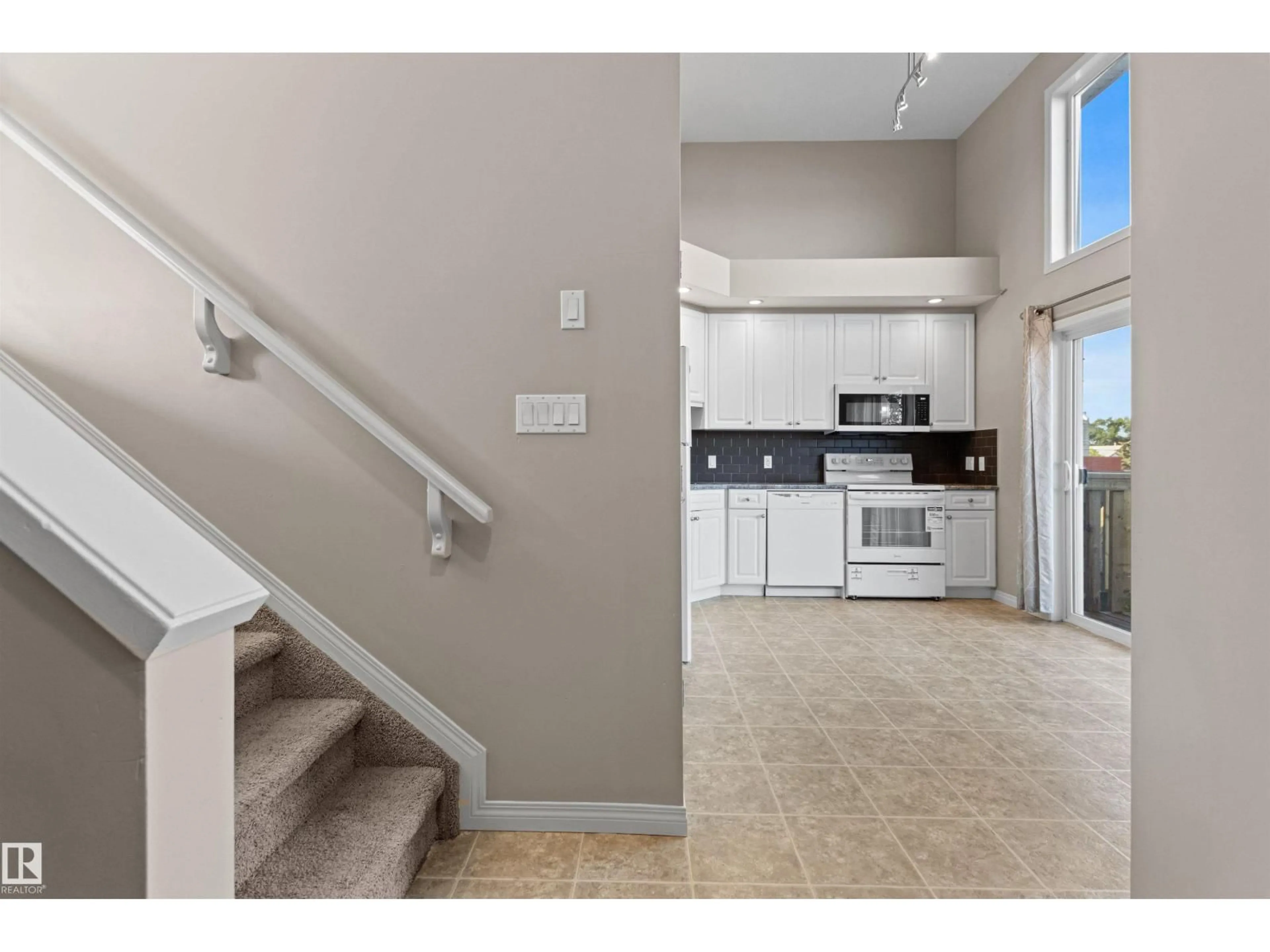 Unknown for #30 - 9904 101 AV, Morinville Alberta T8R0E2