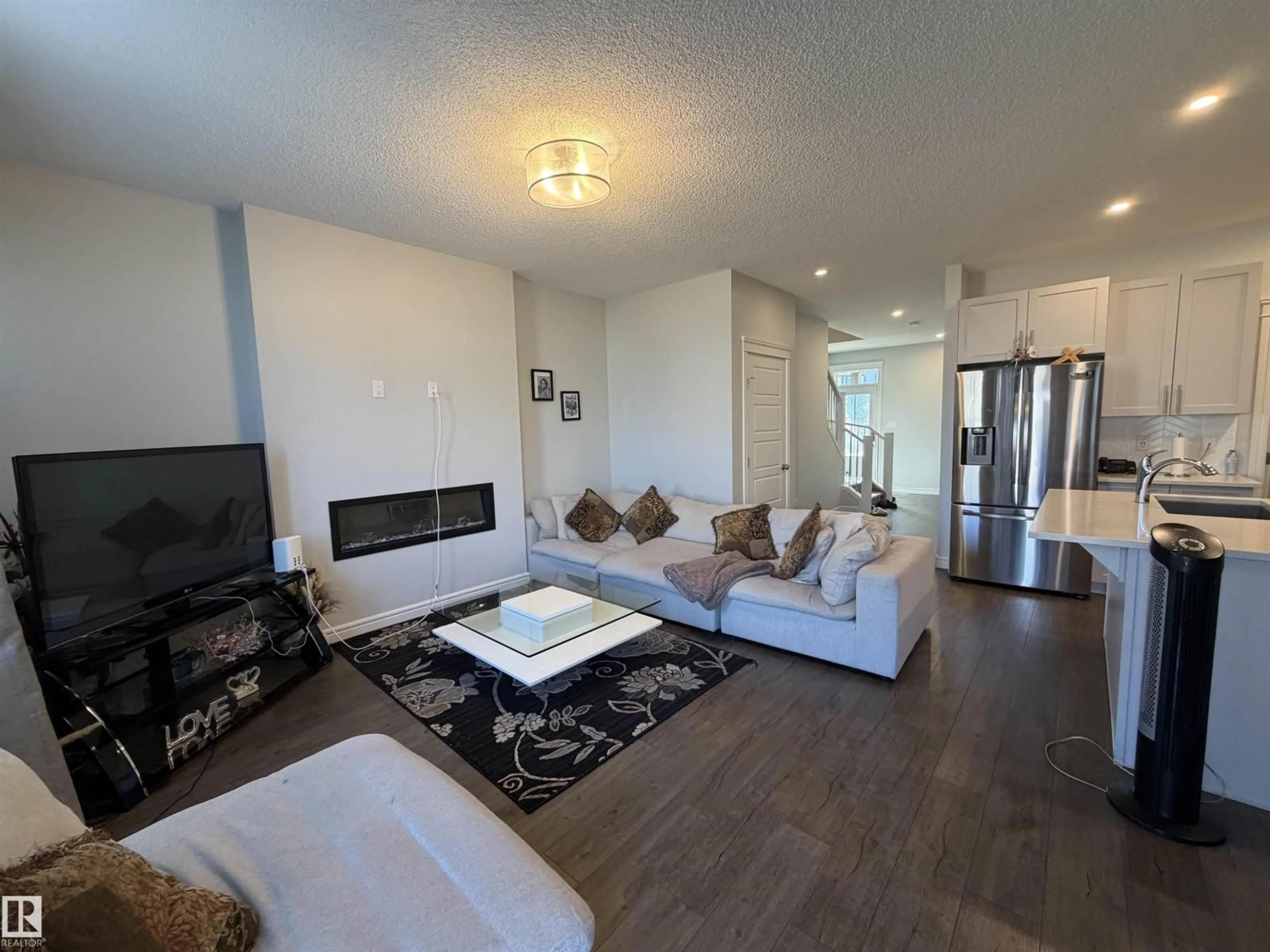Living room with furniture, unknown for 2628 DONAGHEY CR, Edmonton Alberta T6W4T2
