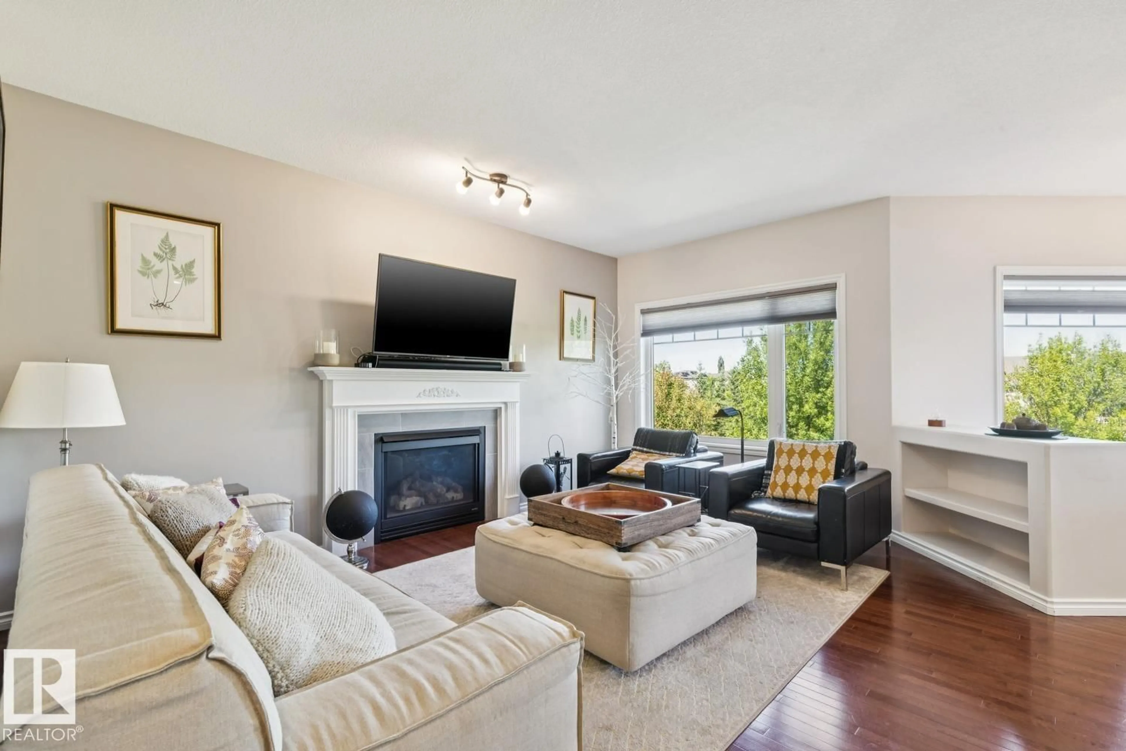Living room with furniture, unknown for 20616 57 AV, Edmonton Alberta T6M0B6