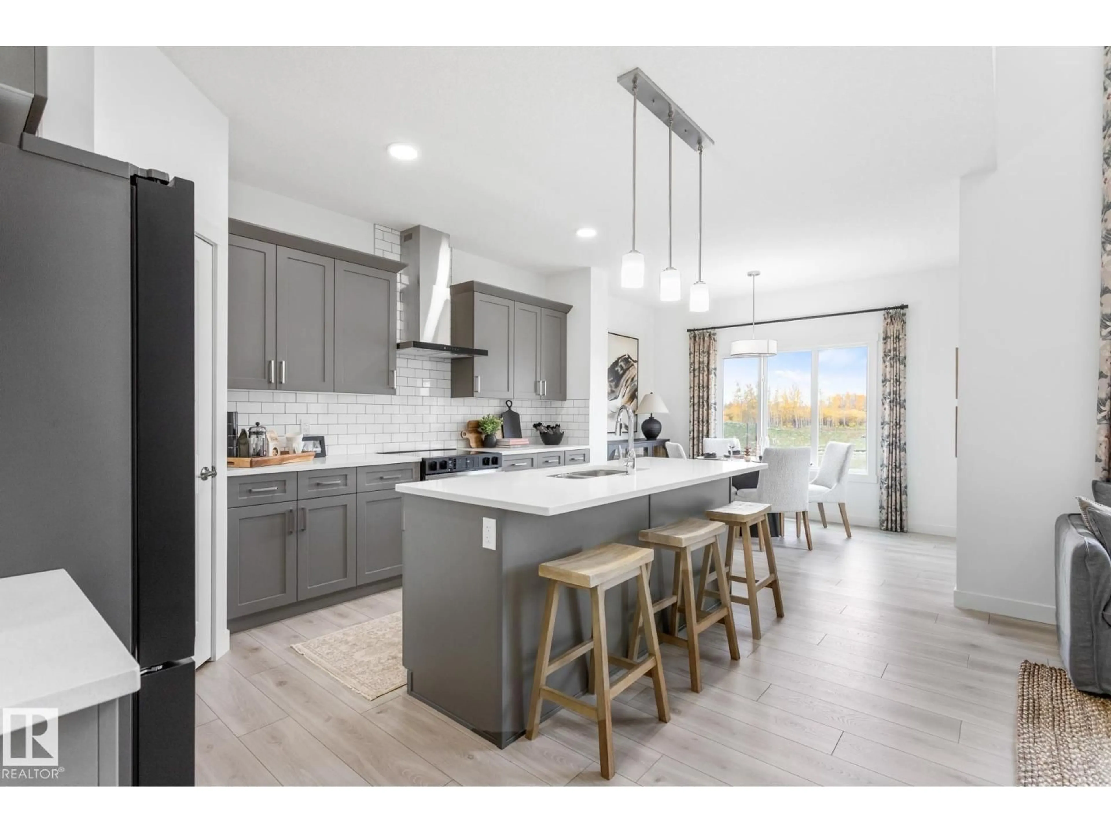 Open concept kitchen, ceramic/tile floor for SW - 5043 CAWSEY LI, Edmonton Alberta T6W5Y6