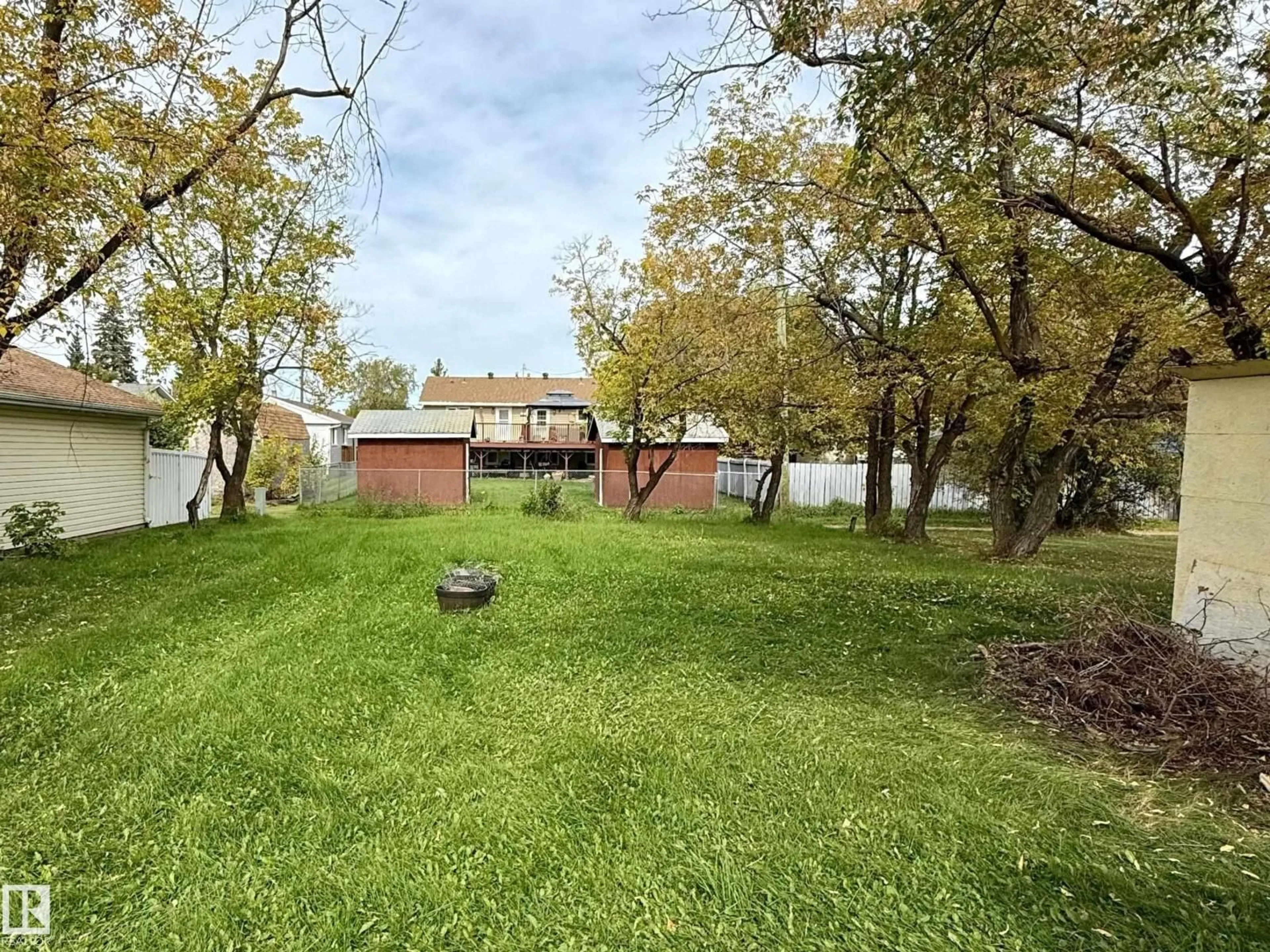 A pic from outside/outdoor area/front of a property/back of a property/a pic from drone, water/lake/river/ocean view for 806 16 AV, Cold Lake Alberta T9M1L2