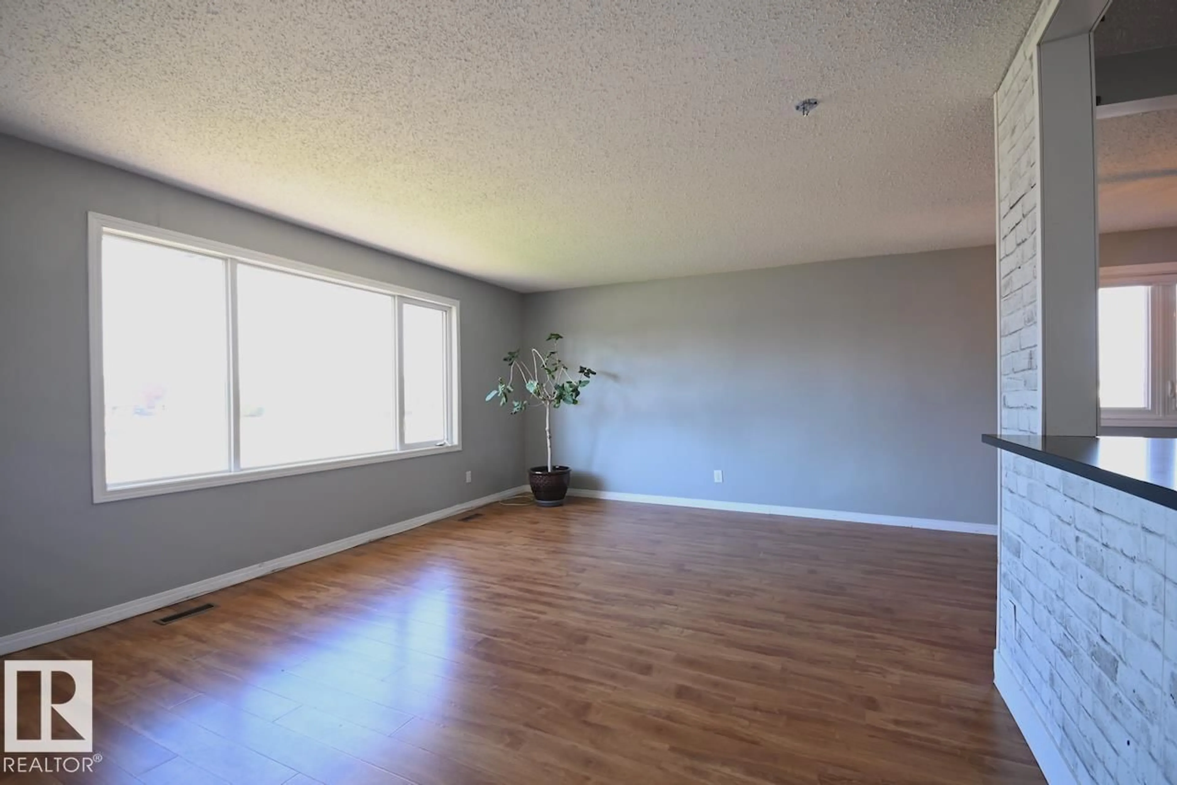 A pic of a room for 9919 97 ST, Morinville Alberta T8R1G6
