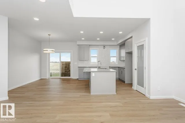 264 LODGE POLE PL, Leduc 3