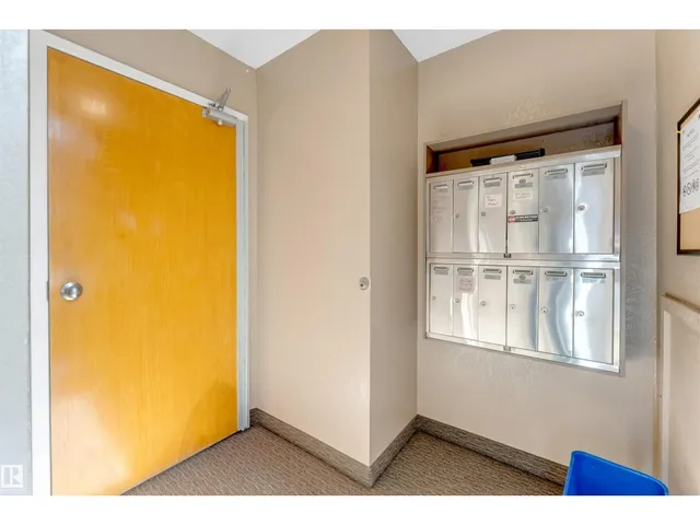 101 49 AKINS DR, St. Albert 5