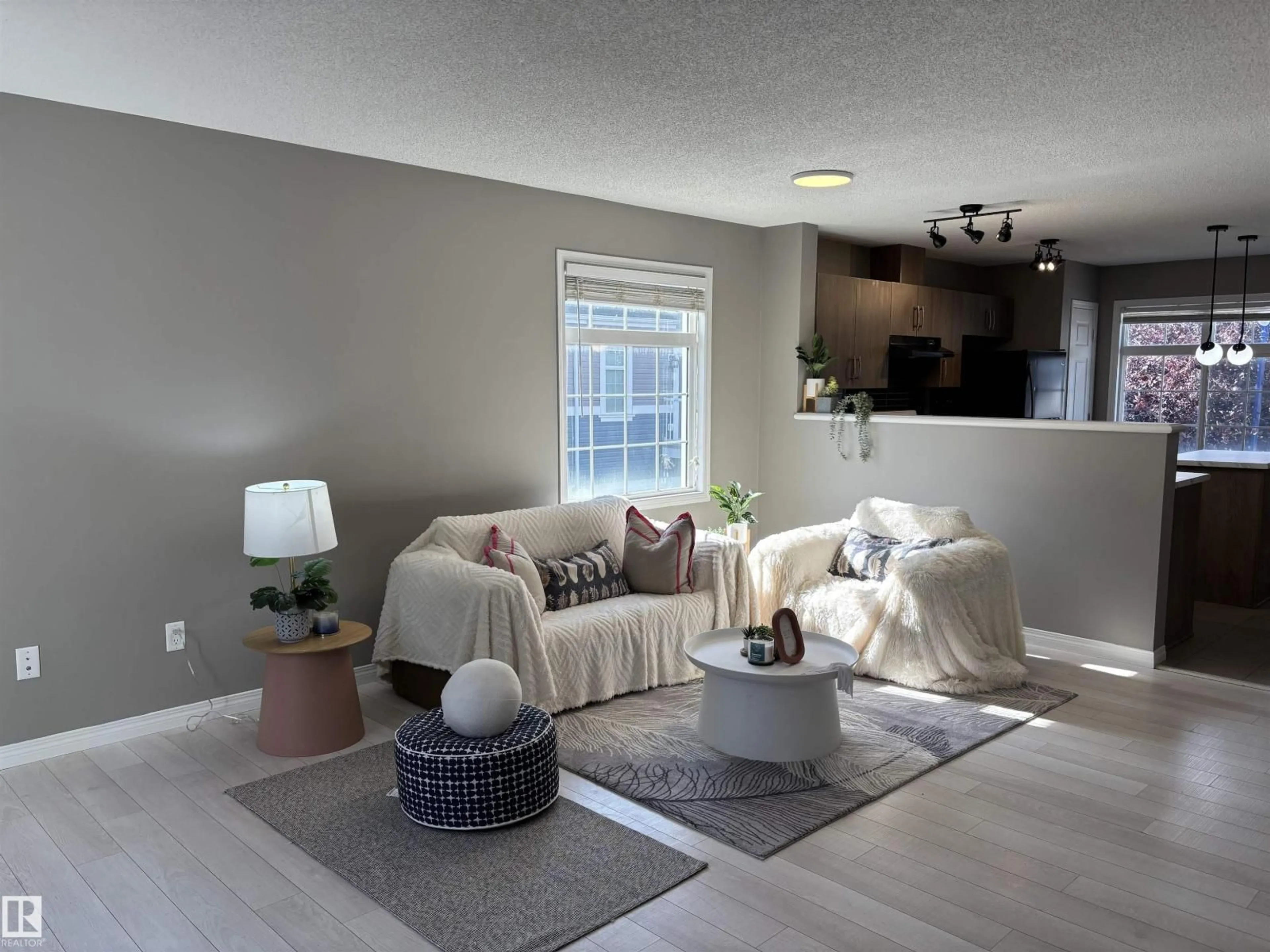 Living room with furniture, unknown for 9151 - 49 SHAW WY, Edmonton Alberta T6X1W7