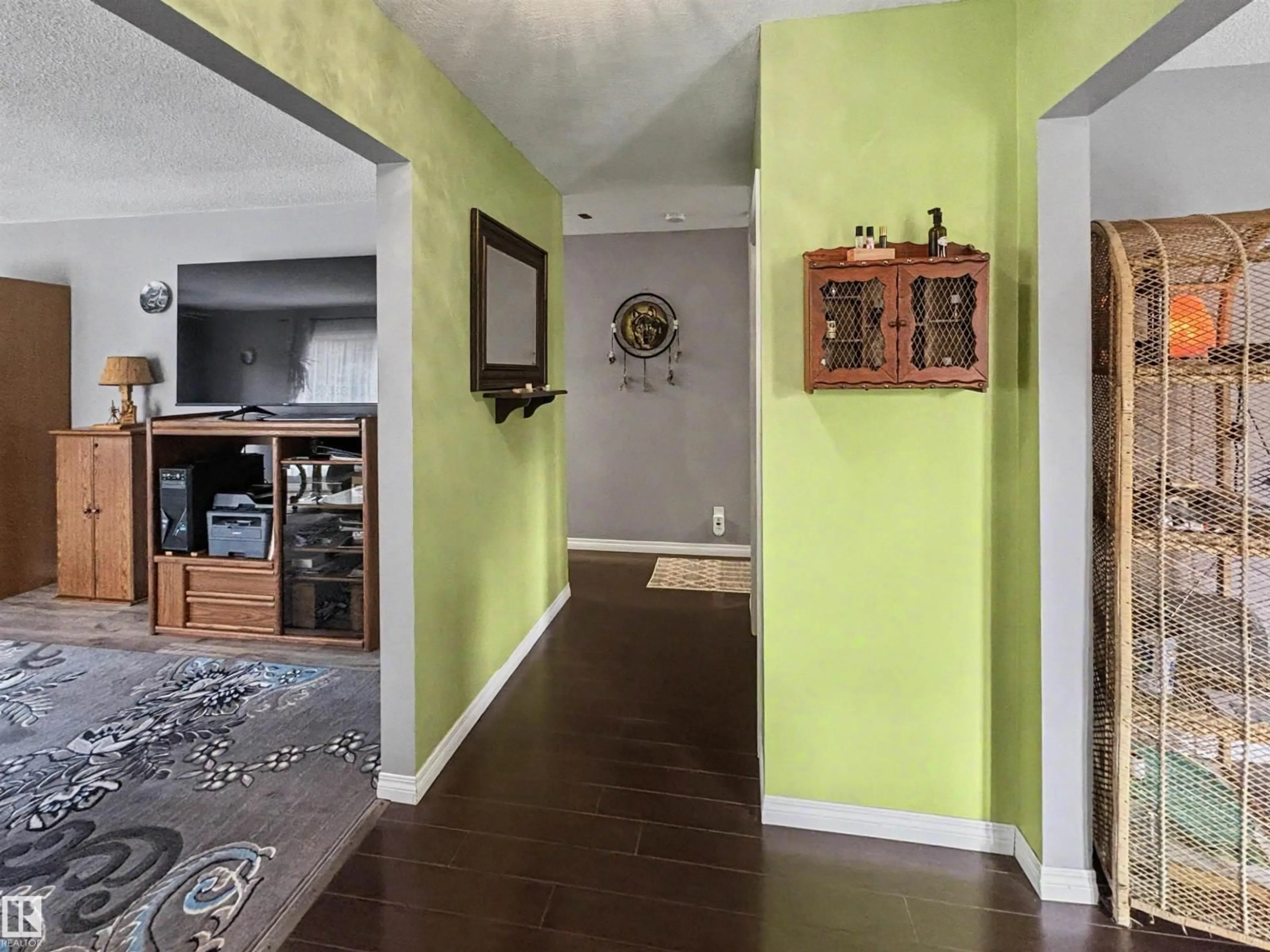 Indoor entryway for 11013 28 HI, Rural St. Paul County Alberta T0A0C0