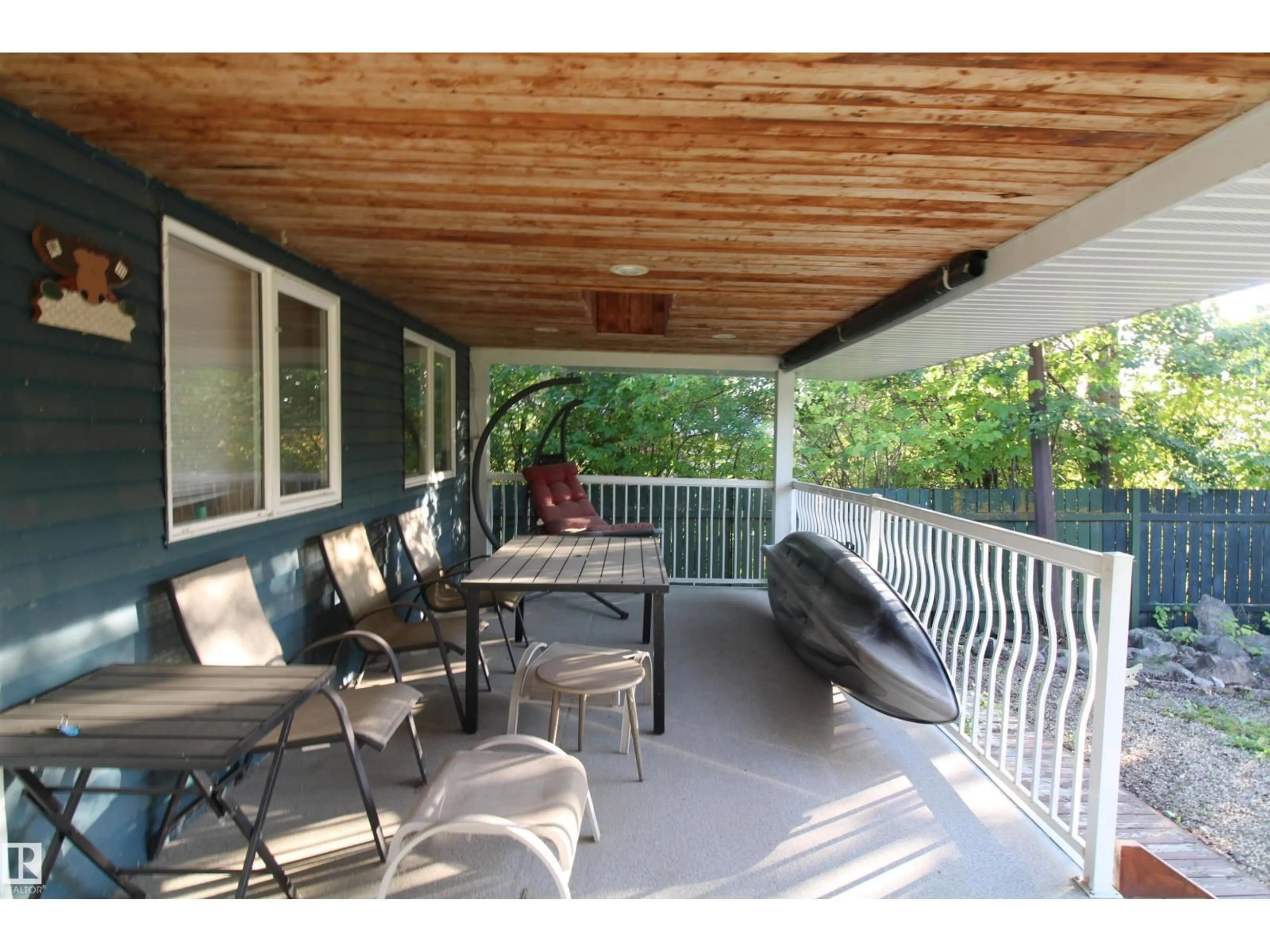 Patio, water/lake/river/ocean view for 952 9 ST, Rural Lac Ste. Anne County Alberta T0E1A0