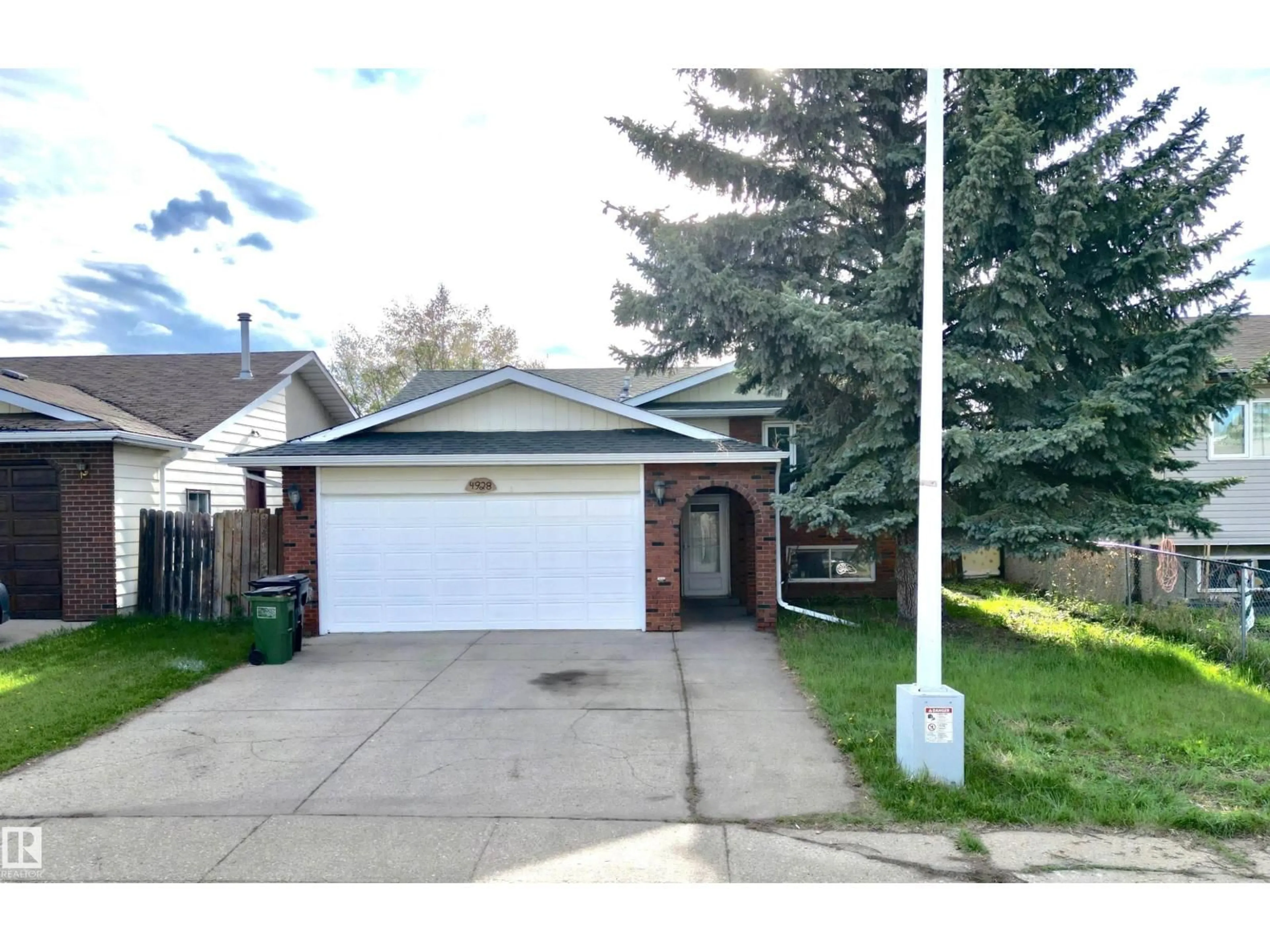 Unknown for 4928 31 AV, Edmonton Alberta T6L5H6