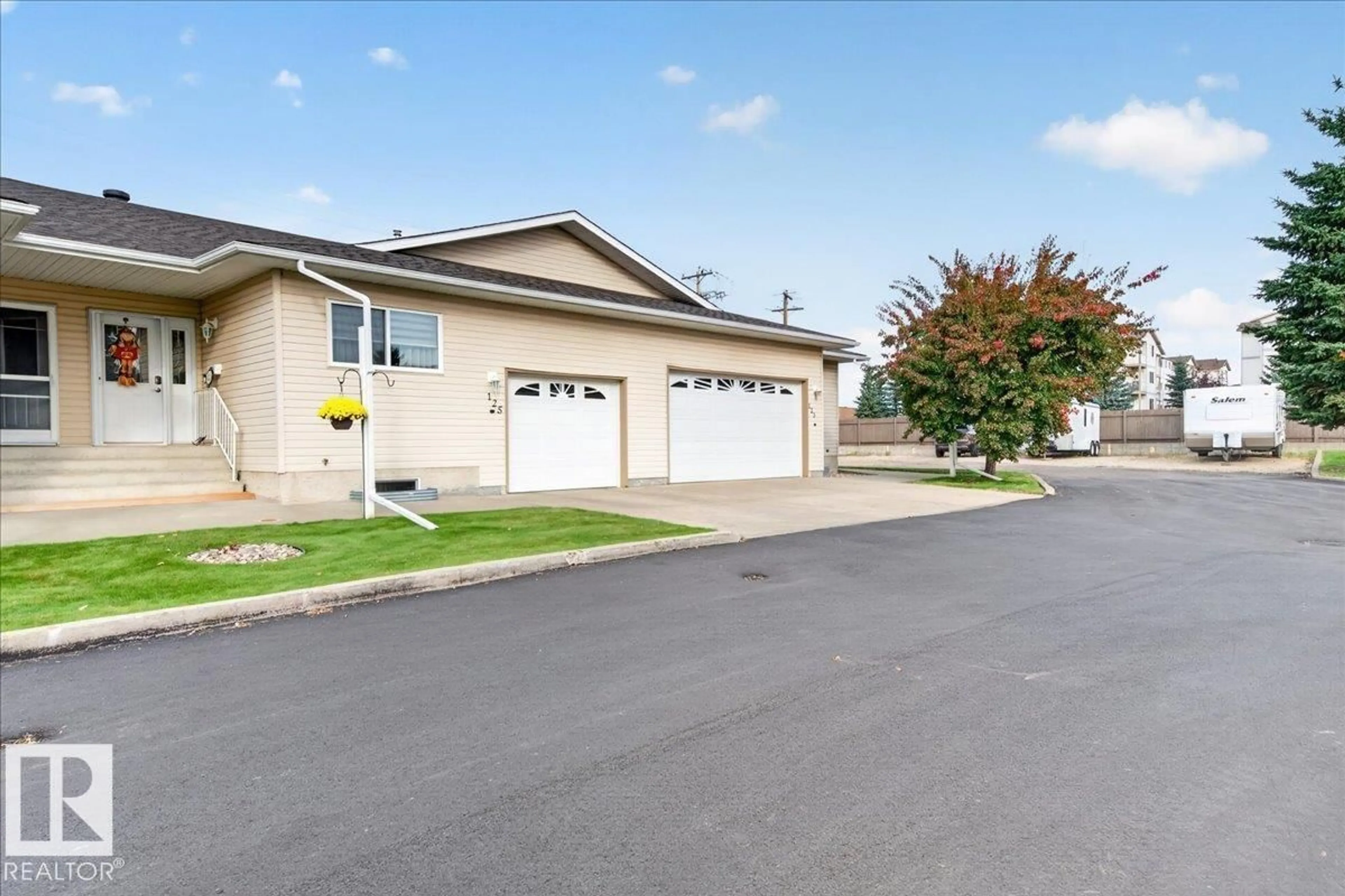 Unknown for 125 4610 50 AVE, Stony Plain Alberta T7Z1P4