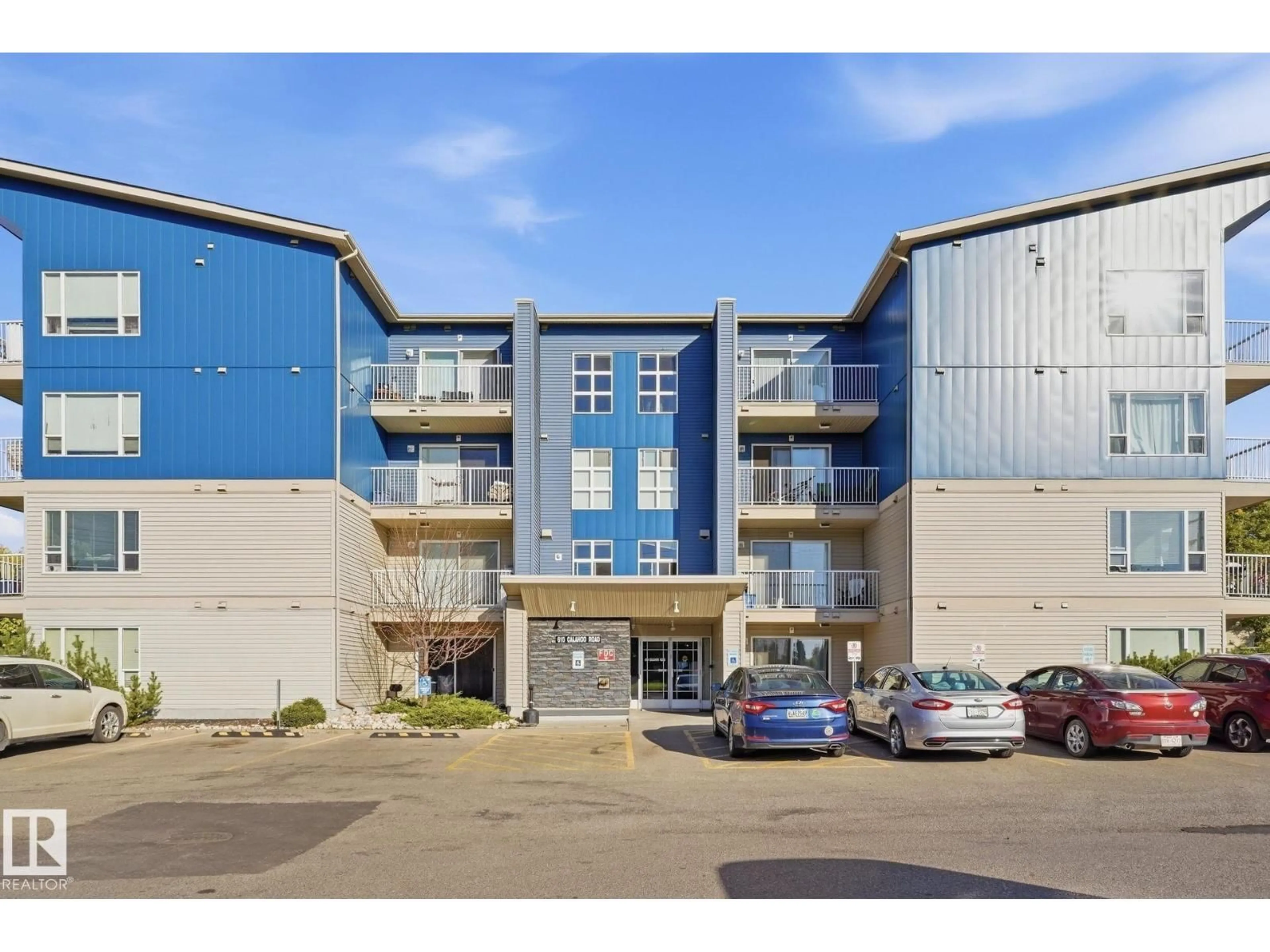 A pic from outside/outdoor area/front of a property/back of a property/a pic from drone, building for #111 - 610 CALAHOO RD, Spruce Grove Alberta T7X1R1