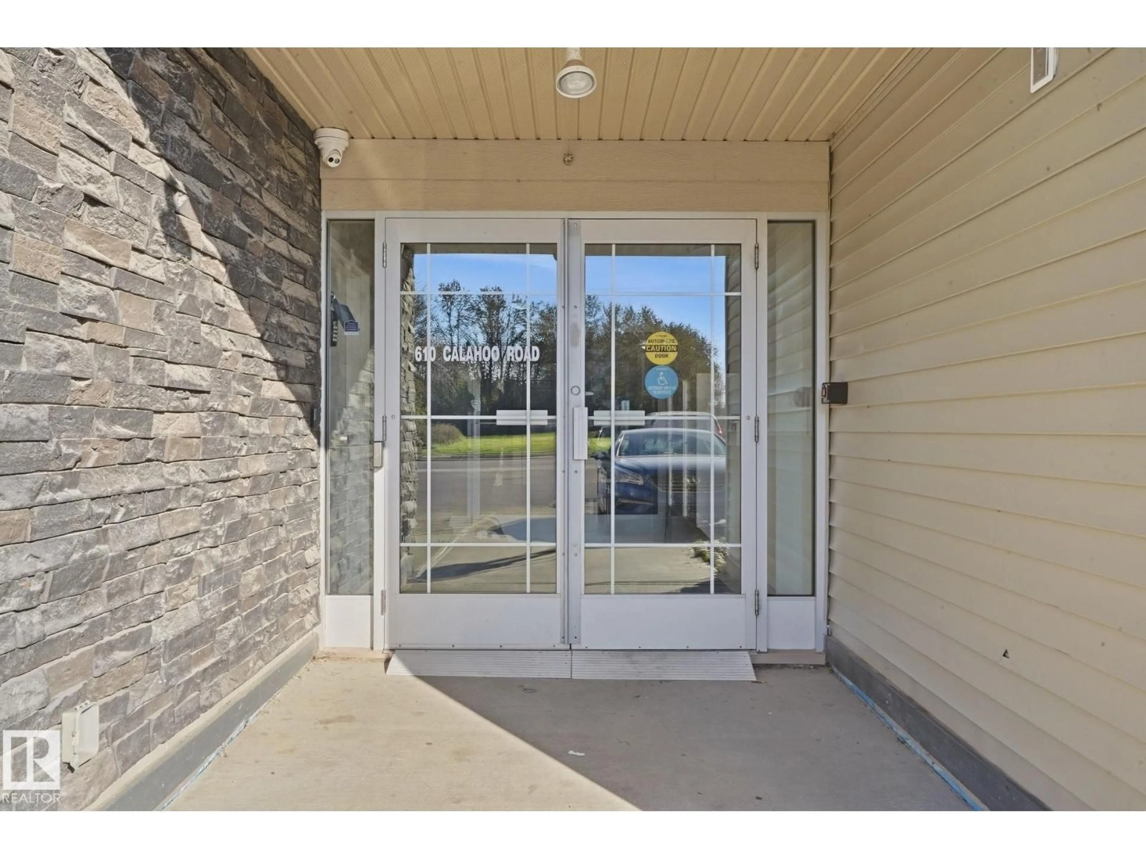 Indoor entryway for #111 - 610 CALAHOO RD, Spruce Grove Alberta T7X1R1