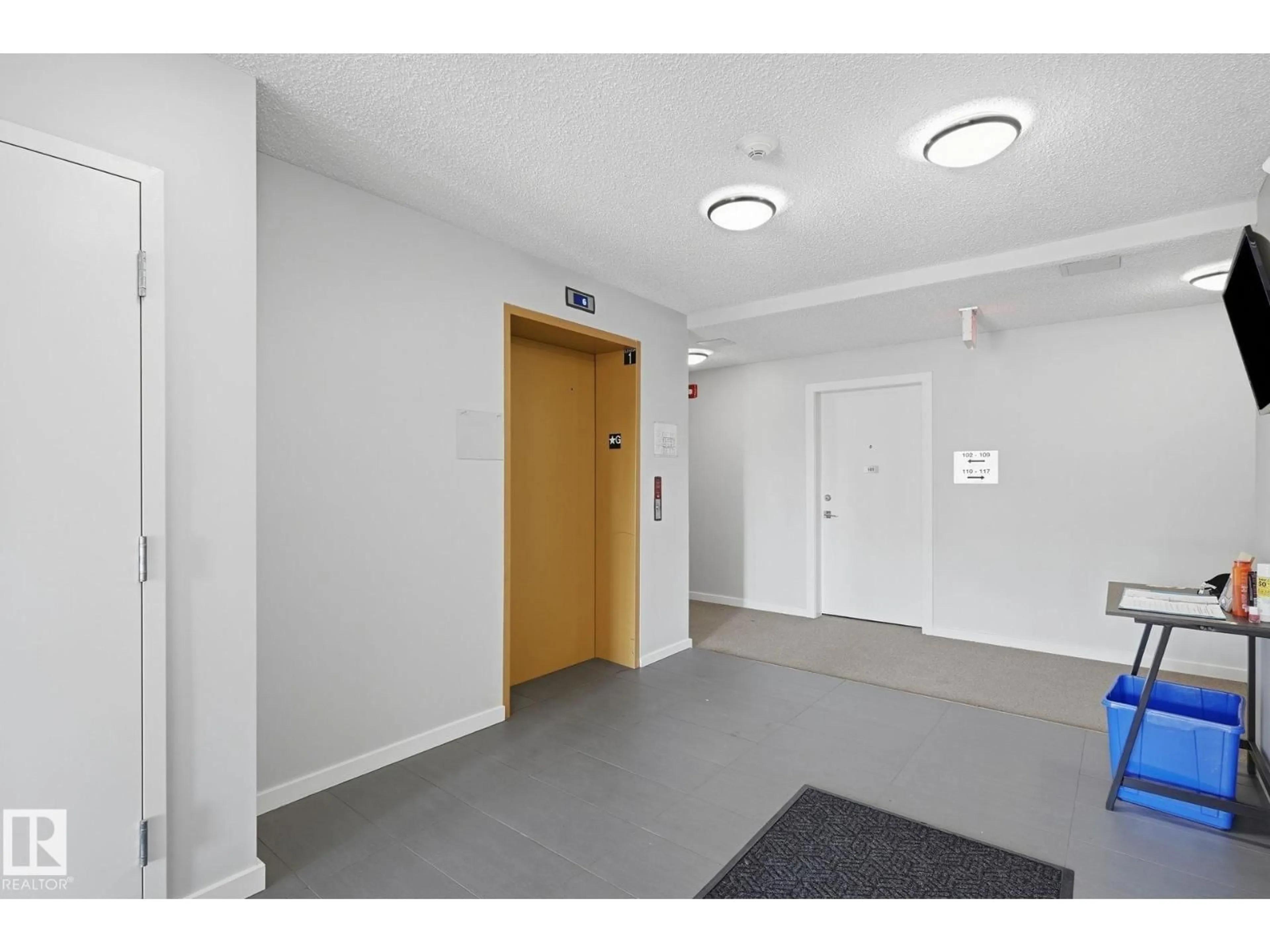 Indoor foyer for #111 - 610 CALAHOO RD, Spruce Grove Alberta T7X1R1