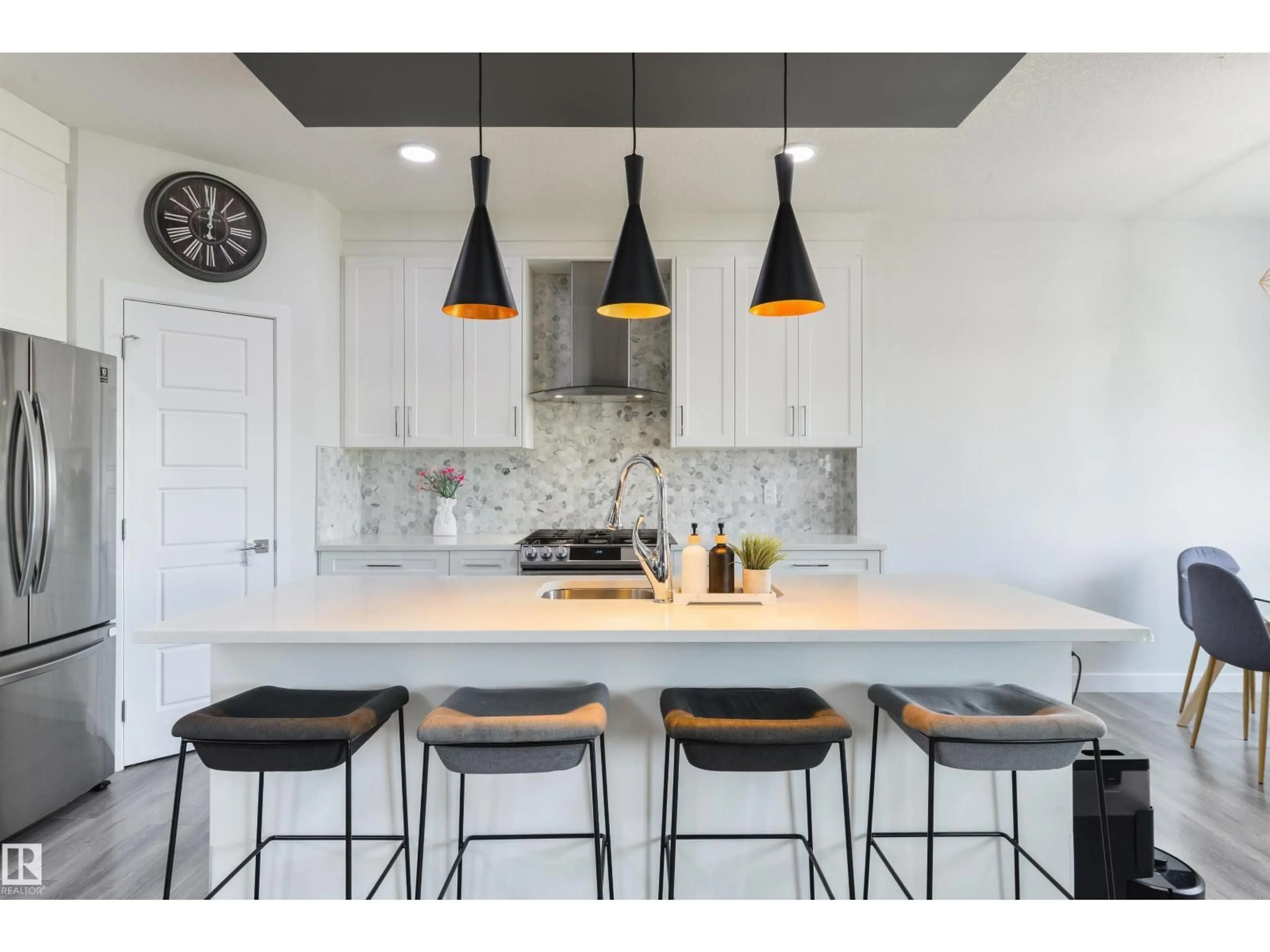 Contemporary kitchen, ceramic/tile floor for 1032 BERG PL, Leduc Alberta T9E1M4