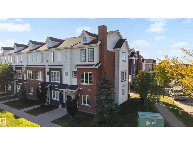 1636 KERR RD, Edmonton 2