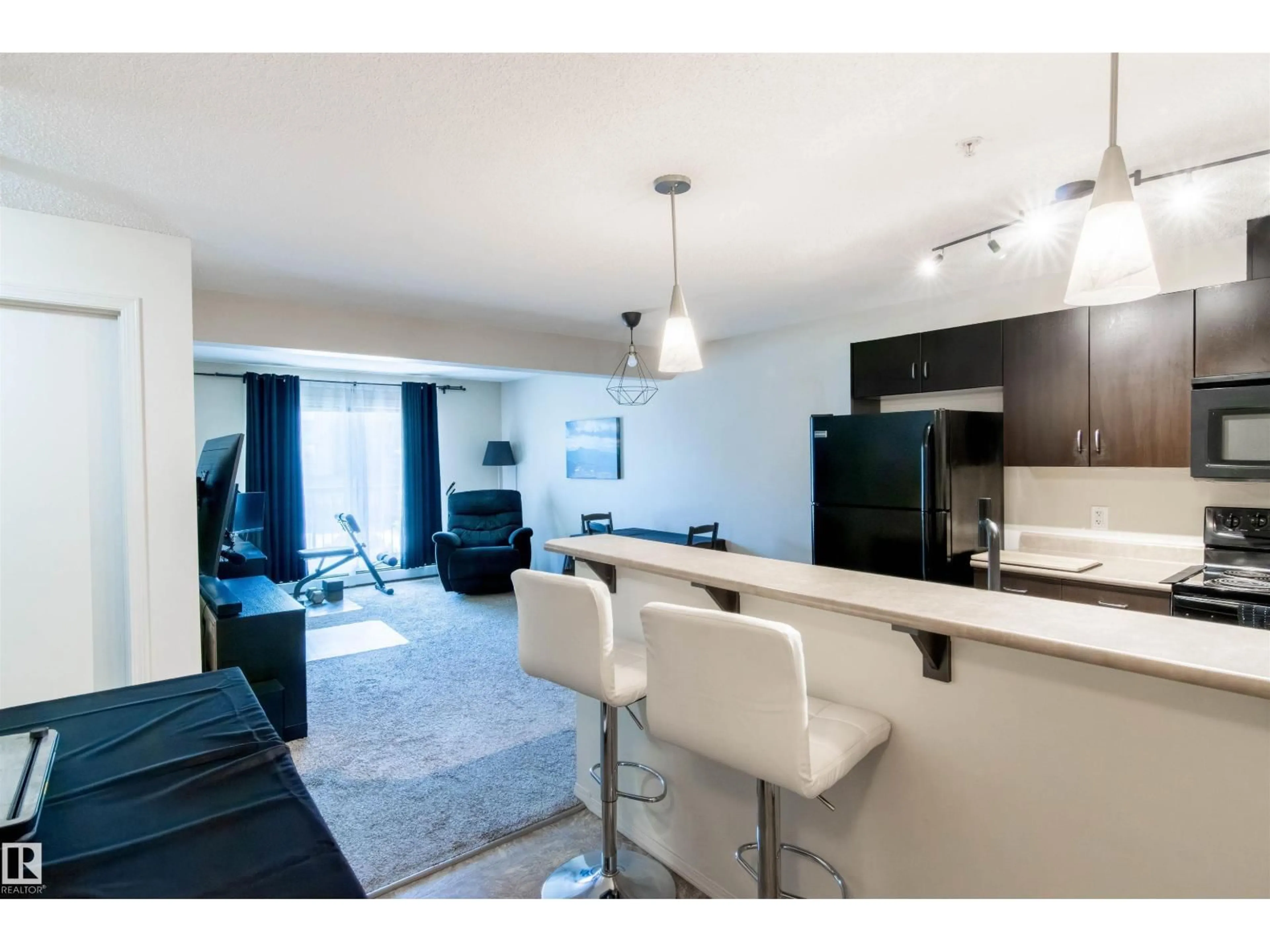 Unknown for 1188 - 214 HYNDMAN RD, Edmonton Alberta T5A0E9