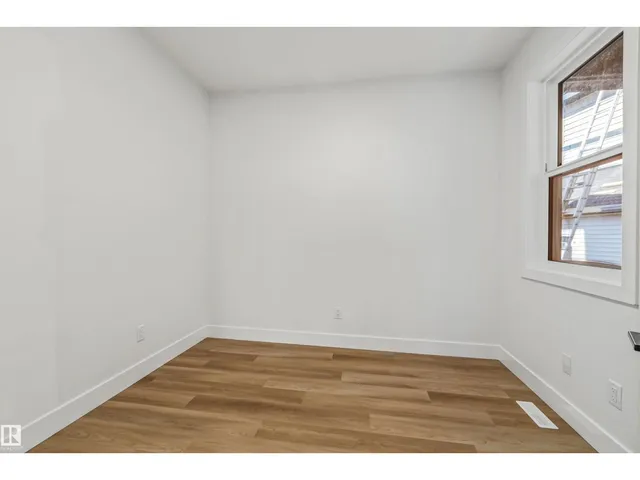178 ELLIOTT WD, Fort Saskatchewan 4