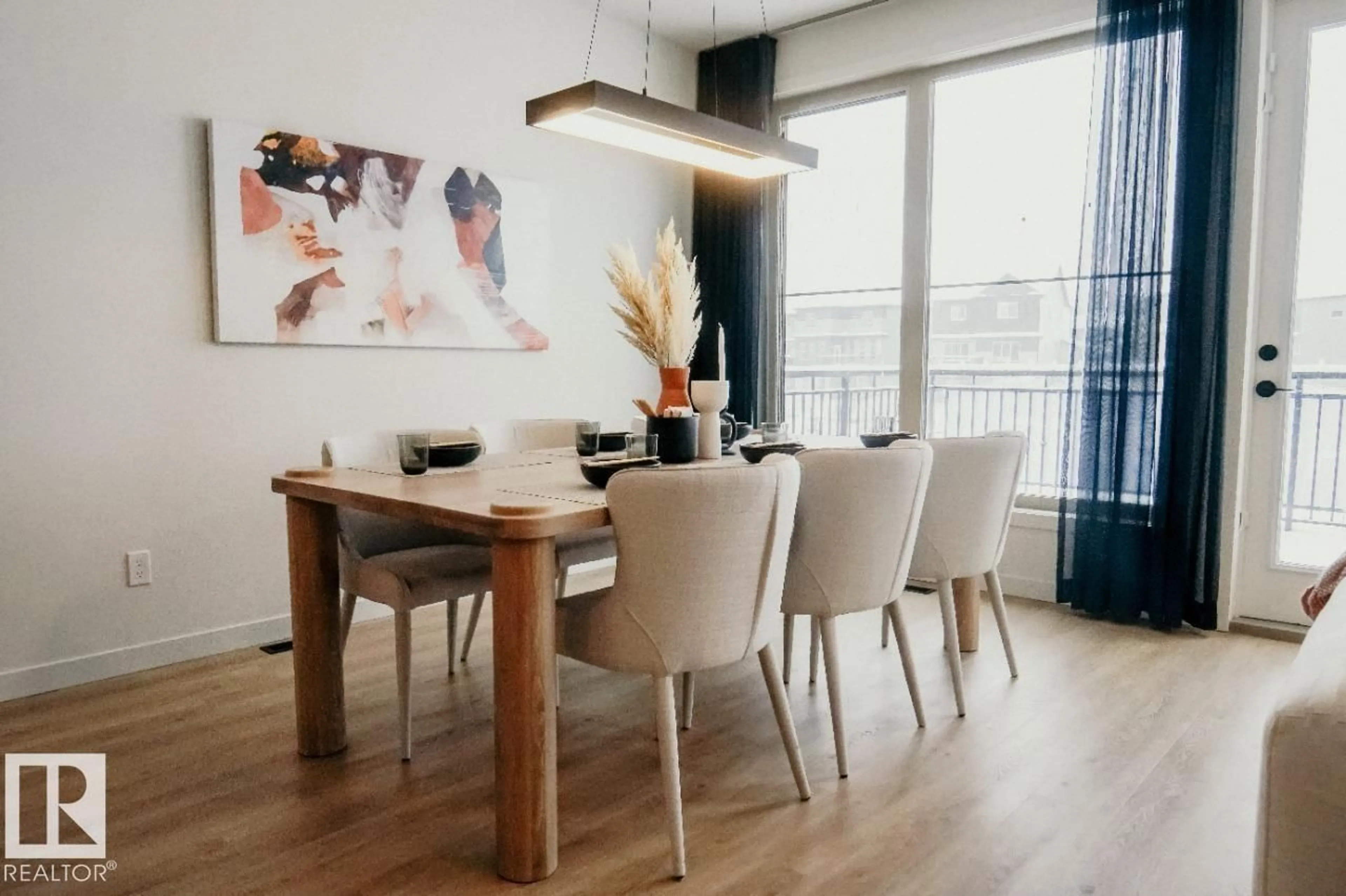 Dining room, wood/laminate floor for 198 STETSON LOOP, Ardrossan Alberta T8E2E4