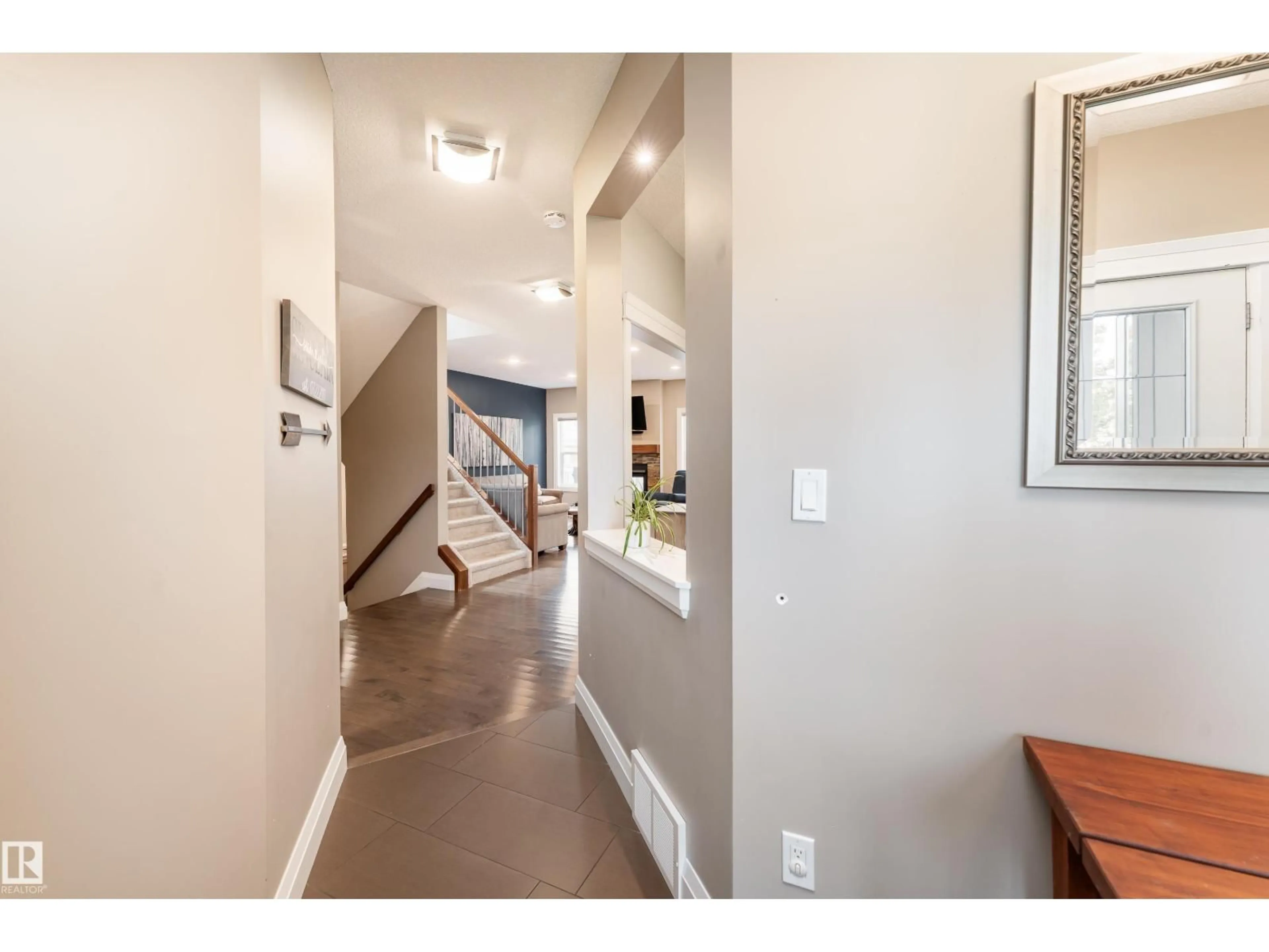Indoor entryway for 6613 31 AV, Beaumont Alberta T4X0W7