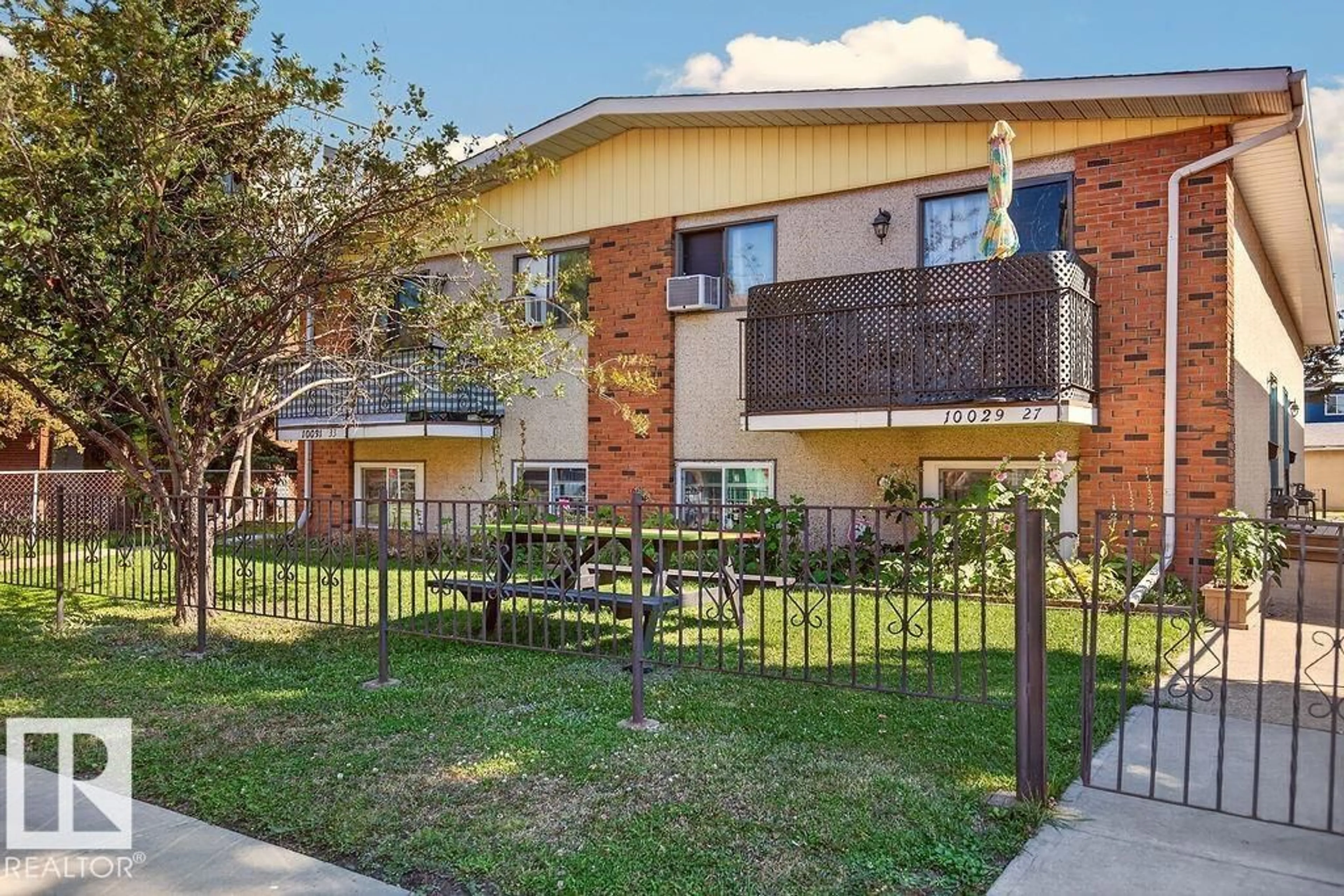 Patio, street for NW - 10033 155 STREET, Edmonton Alberta T5P2L4