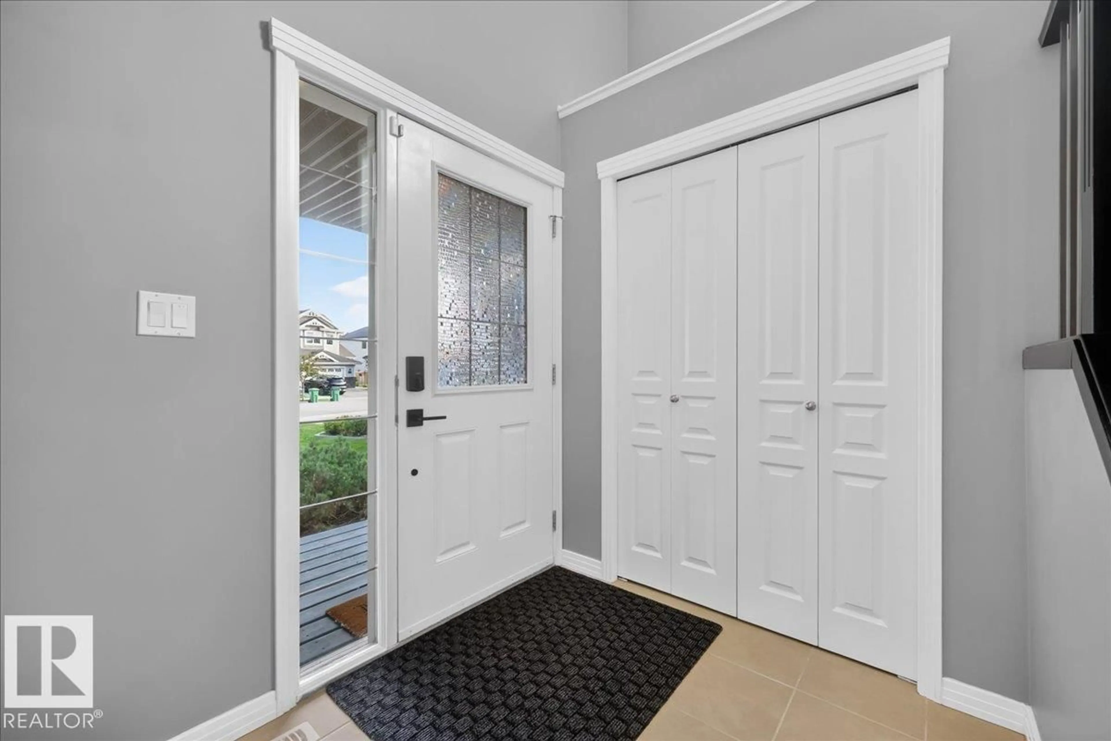 Indoor entryway for 115 POINTE MARSAN, Beaumont Alberta T4X0A2