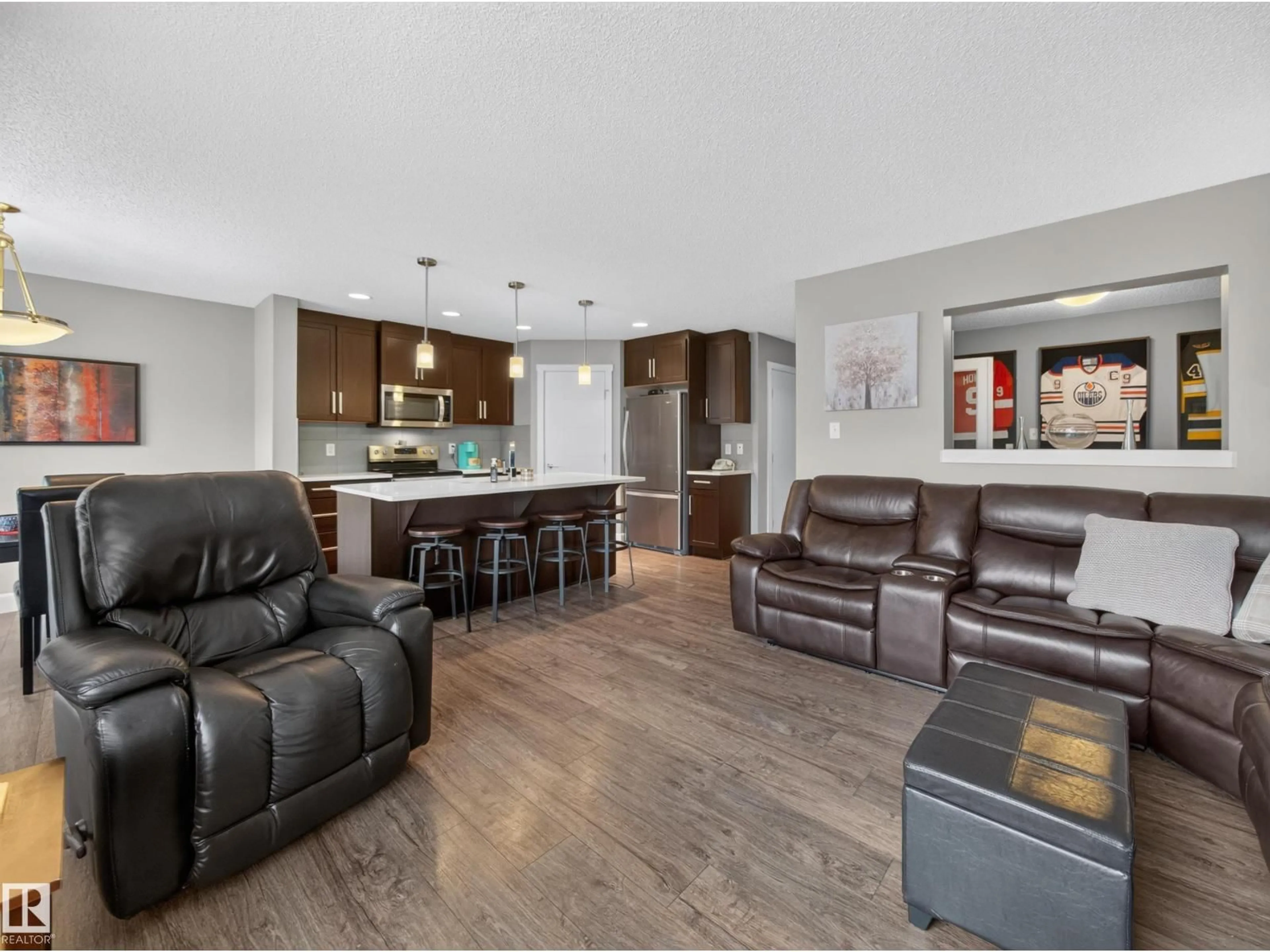Open concept kitchen, unknown for 13 HUDSON CV, Spruce Grove Alberta T7X0R8