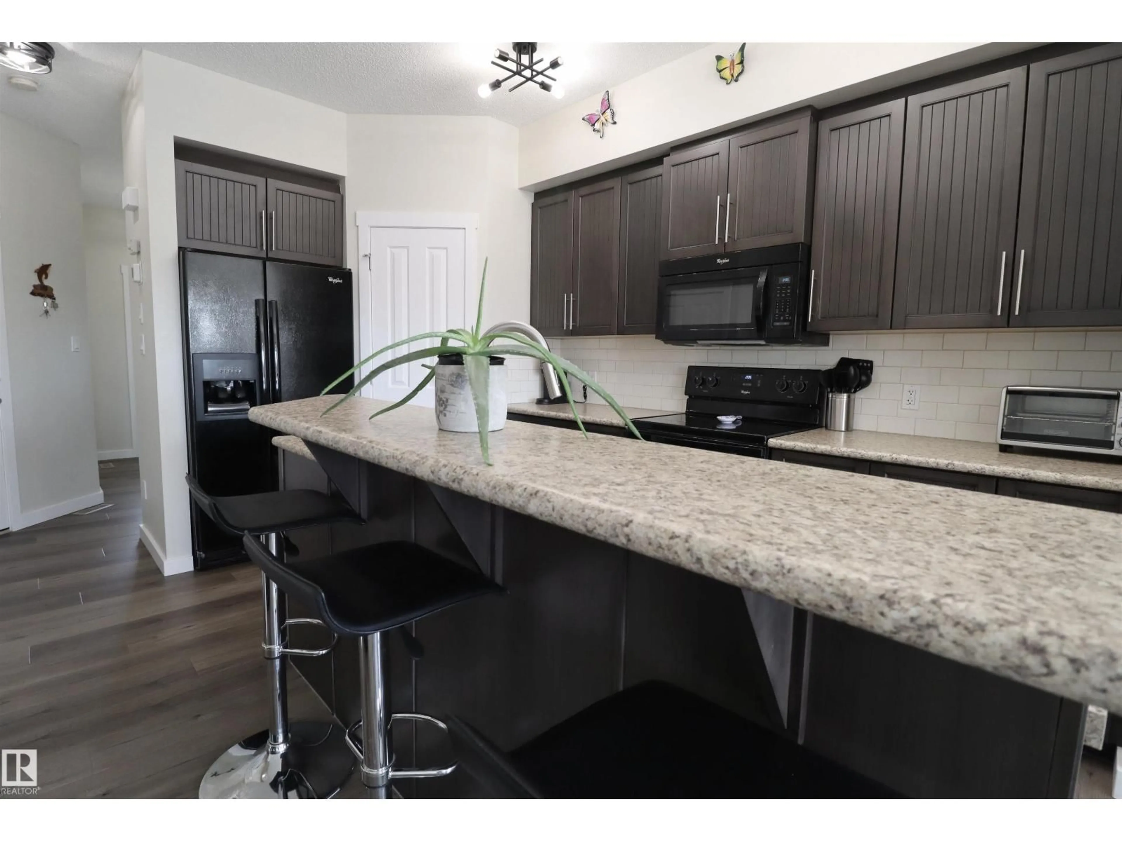 Open concept kitchen, unknown for 44 HARTWICK MR, Spruce Grove Alberta T7X0L8