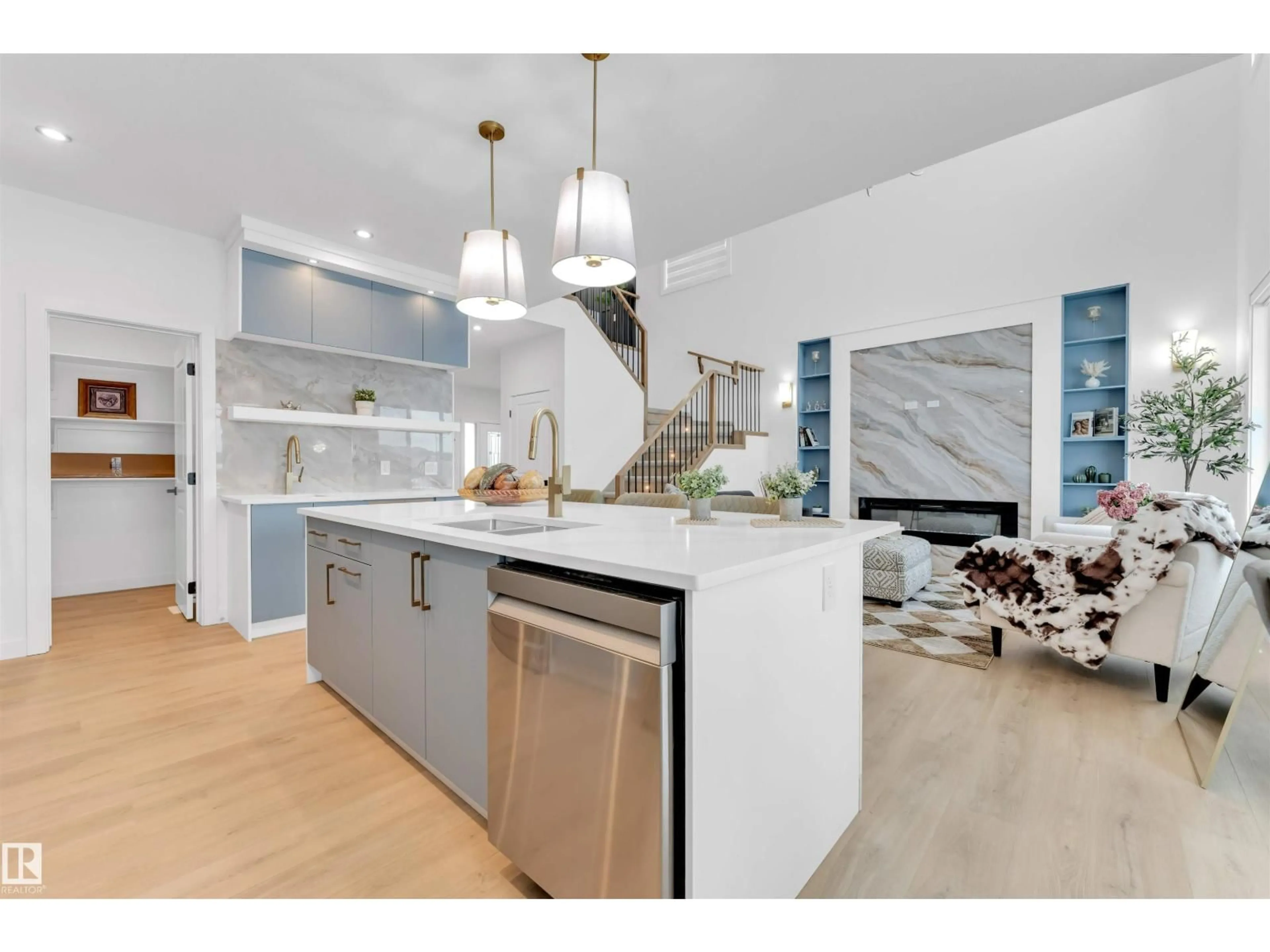 Open concept kitchen, ceramic/tile floor for 2 TENUTO LI, Spruce Grove Alberta T7X4E2