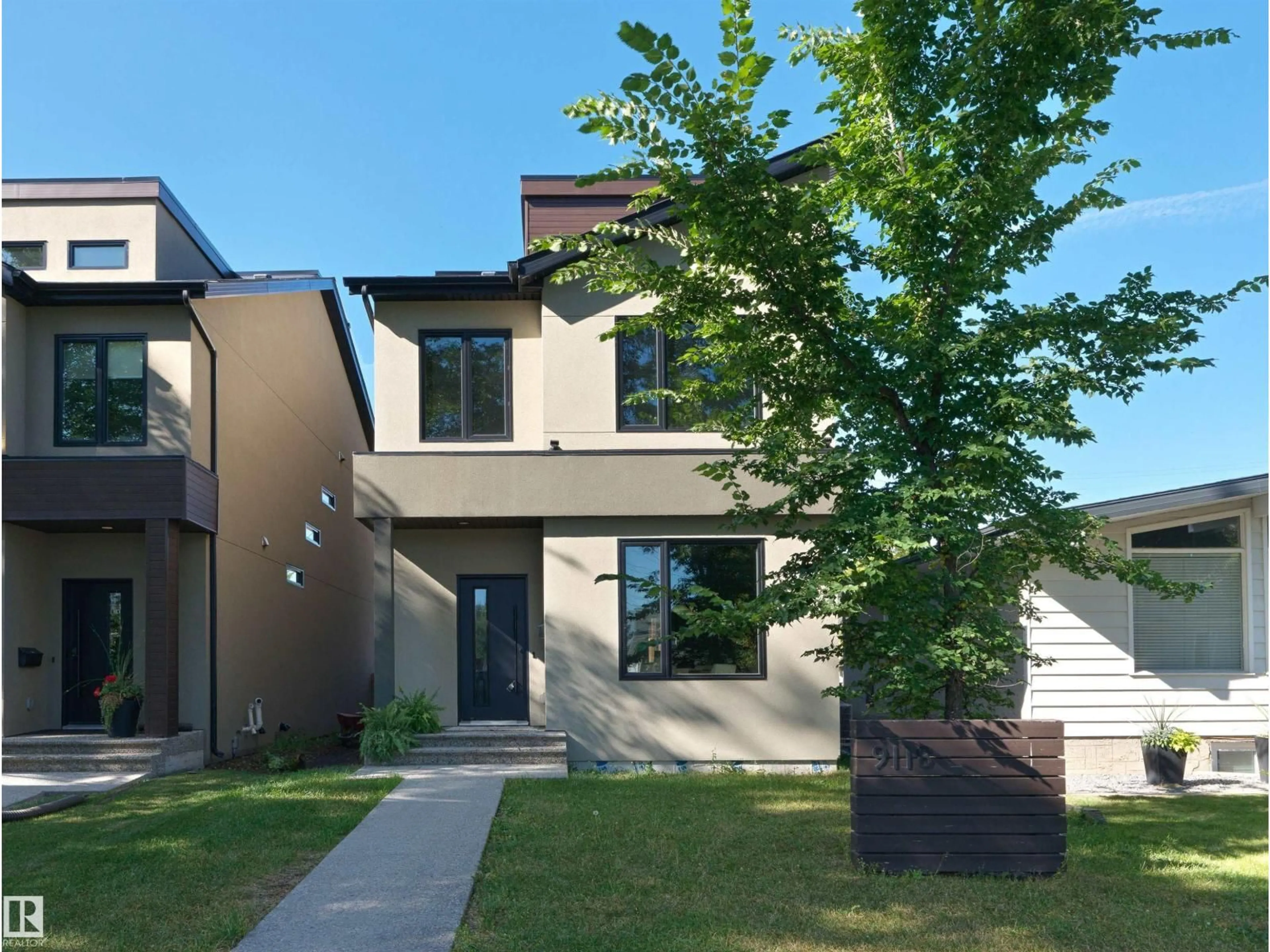 Home with brick exterior material, street for 9118 89 ST, Edmonton Alberta T6C3K9