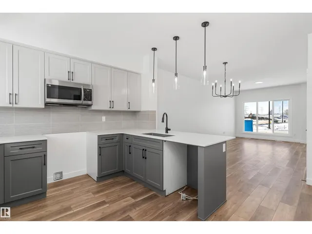 2020 211 ST, Edmonton 4