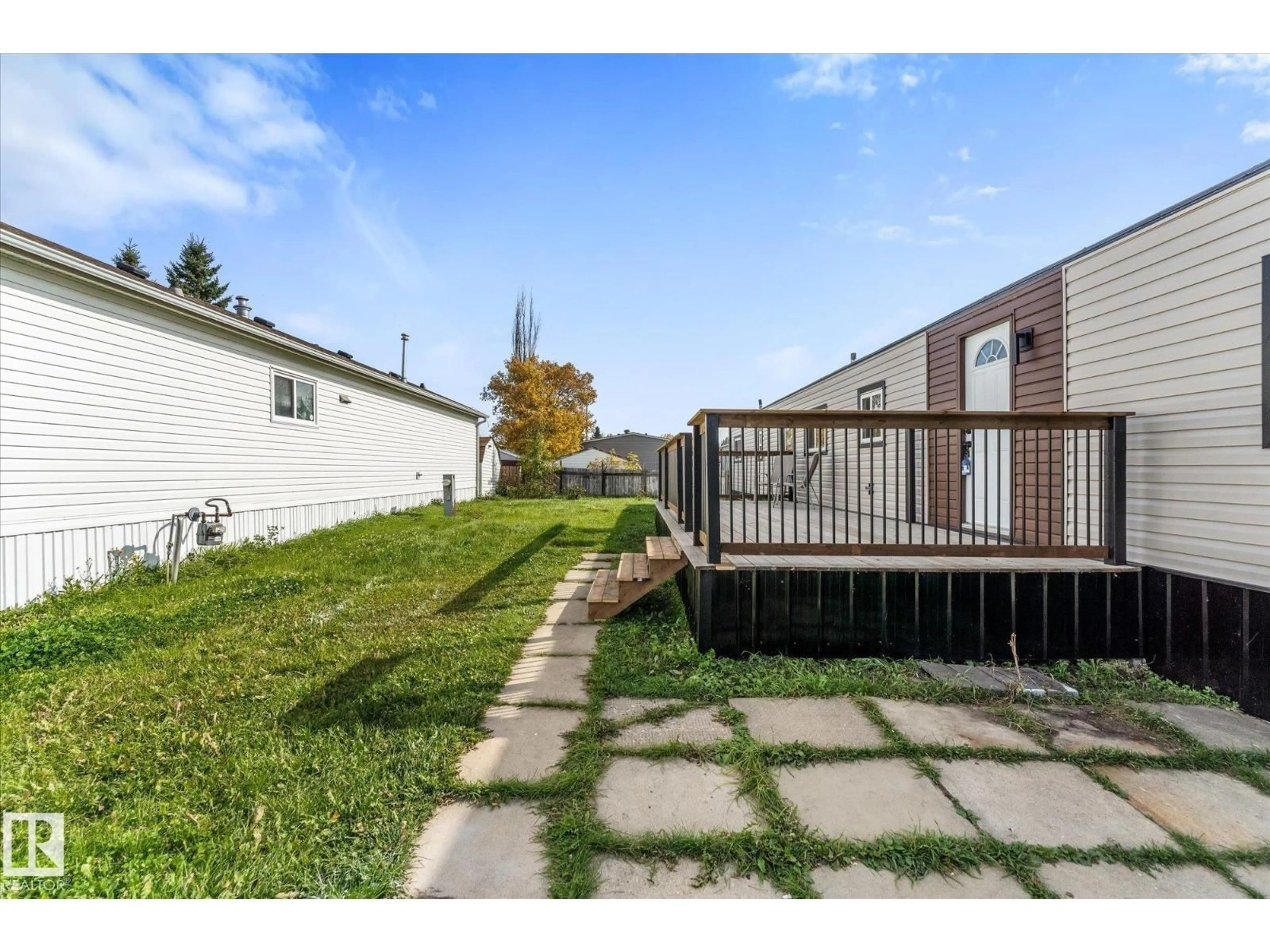 Patio, street for 53222 - 540 RANGE ROAD 272, Rural Parkland County Alberta T7X3P5