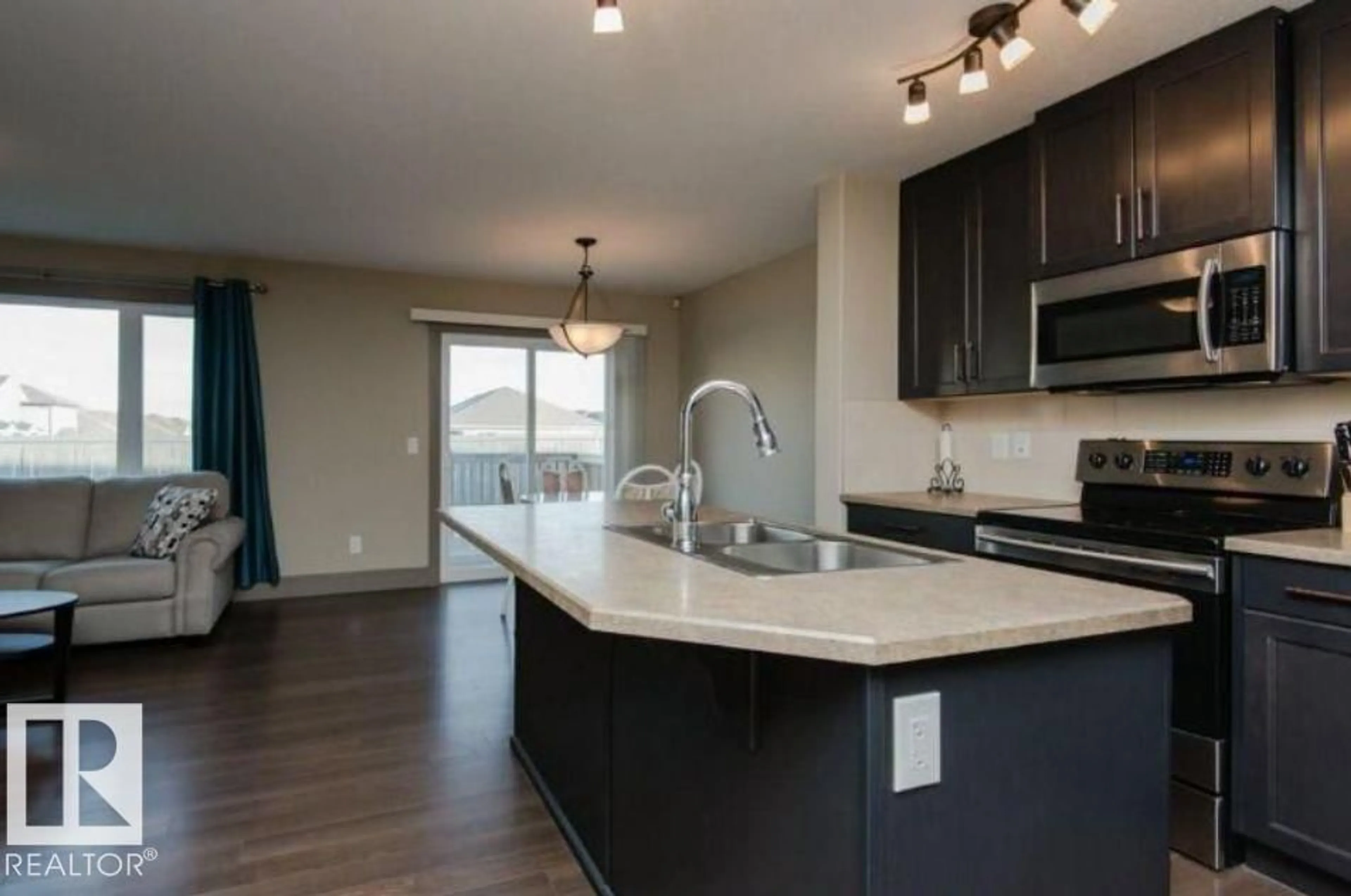 Open concept kitchen, unknown for 7233 ARMOUR CR, Edmonton Alberta T6W2S1