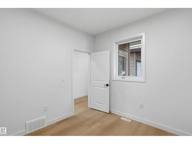 NW - 8510 223A ST, Edmonton 5