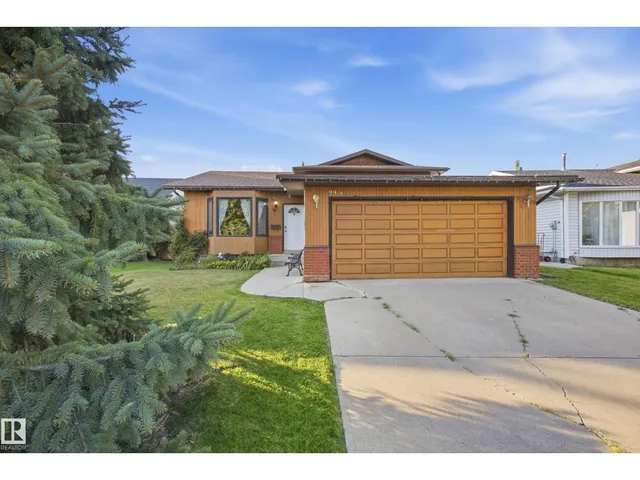 NW - 9936 190 ST, Edmonton 4