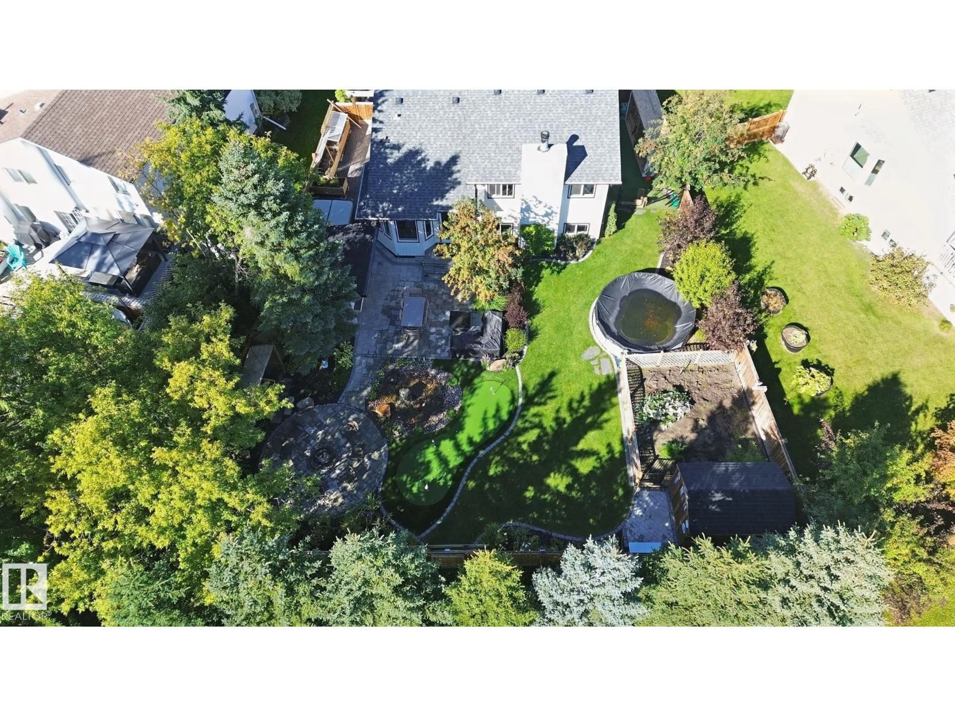 A pic from outside/outdoor area/front of a property/back of a property/a pic from drone, unknown for 38 MENALTA PL, Cardiff Alberta T8R1N2